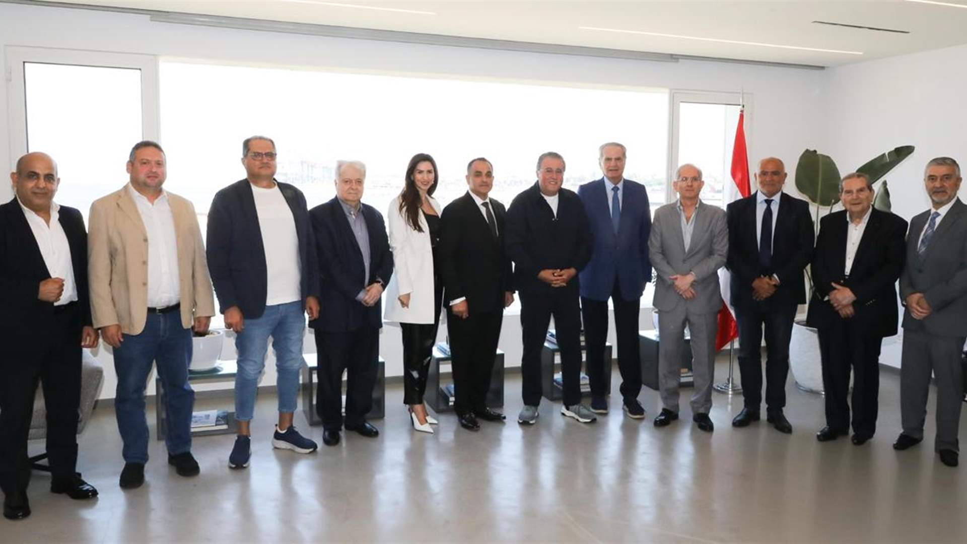 الهيئات الإقتصادية تبحث مع وفد ALPIPAC تعزيز الشراكة الاقتصادية بين لبنان والولايات المتحدة تحرك مشترك لدعم الاقتصاد والقطاع الخاص اللبناني وجذب الاستثمارات الأميركية