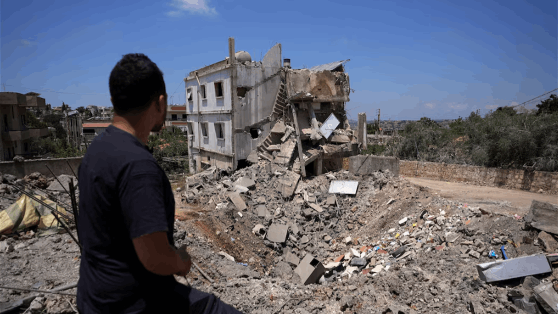 Trump criticizes Israel's tactics in Lebanon, says it is killing civilians