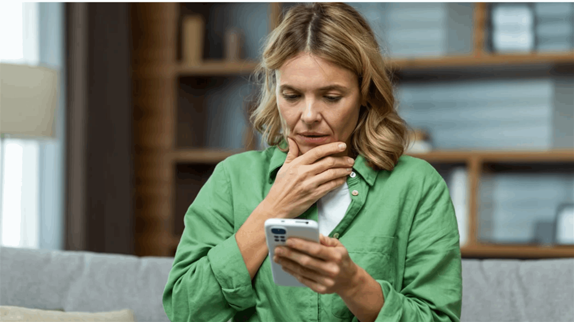 دراسة تكشف: مراقبة الأبناء رقمياً قد تأتي بنتائج عكسية... وهذه التفاصيل
