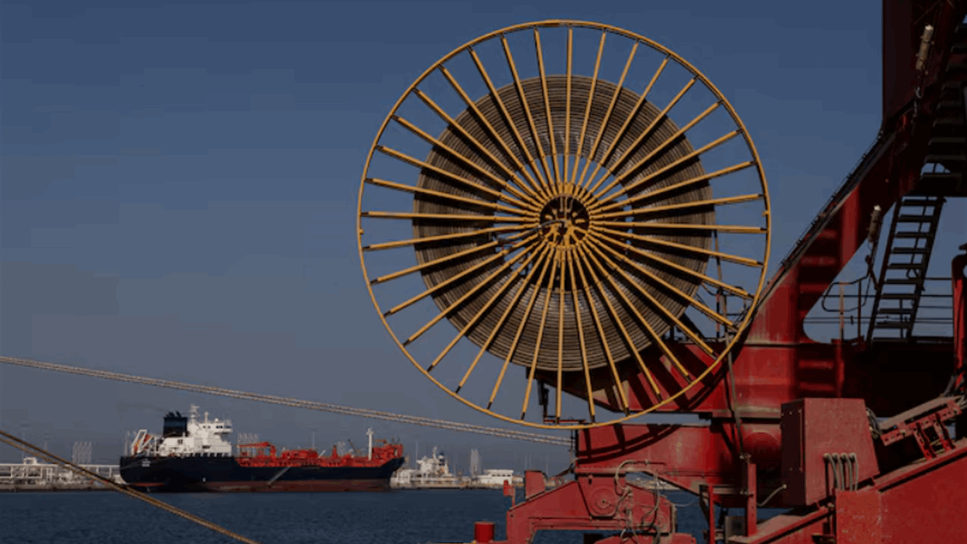 UAE exports record oil volumes after OPEC exit, ship-tracking data shows