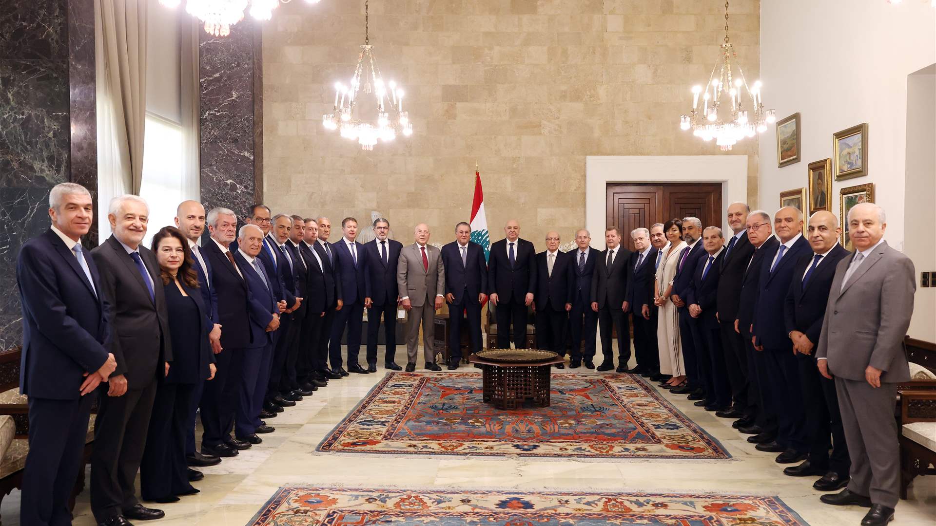 الرئيس عون نوّه بموقف الرئيس بري لدرء الفتنة: صيغة الاطار التي انبثقت عن مفاوضات واشنطن تحقق منطق الدولة وتحفظ حقوق لبنان