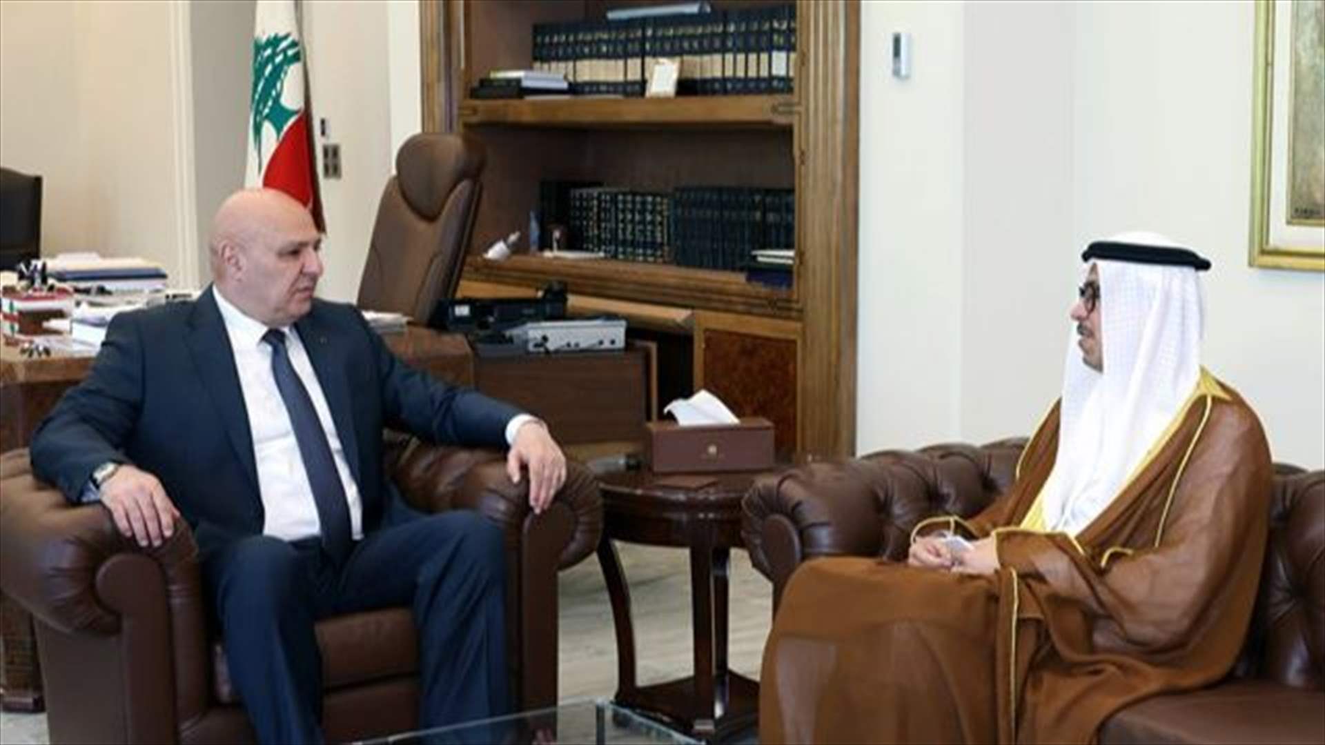 الرئيس عون استقبل السفير الاماراتي ورئيس التفتيش المركزي