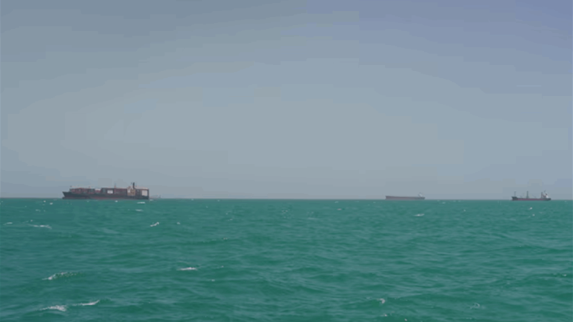 Oil tanker traffic through Hormuz at near standstill as attacks strain Iran truce