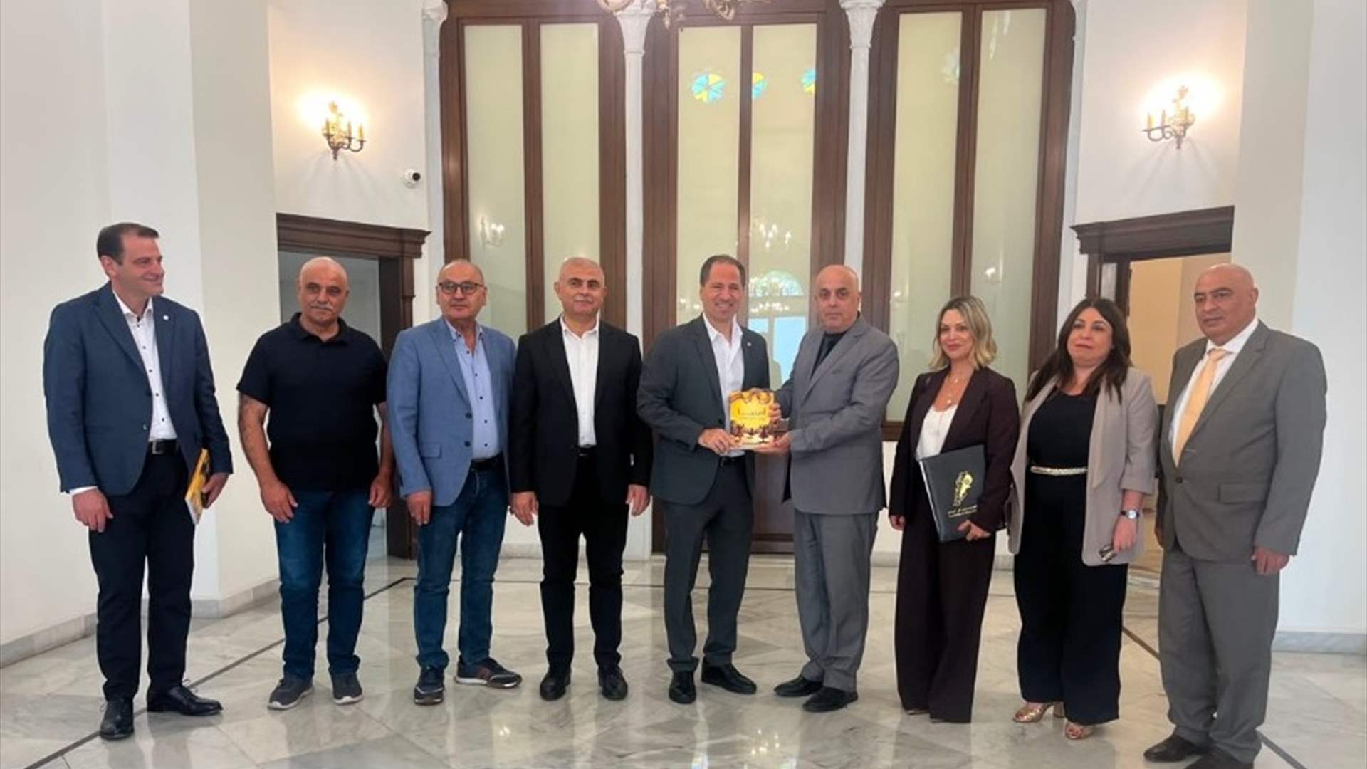 الجميّل يبحث مع صناعيي البقاع في سبل دعم الصناعة الوطنية وتعزيز دورها في الاقتصاد