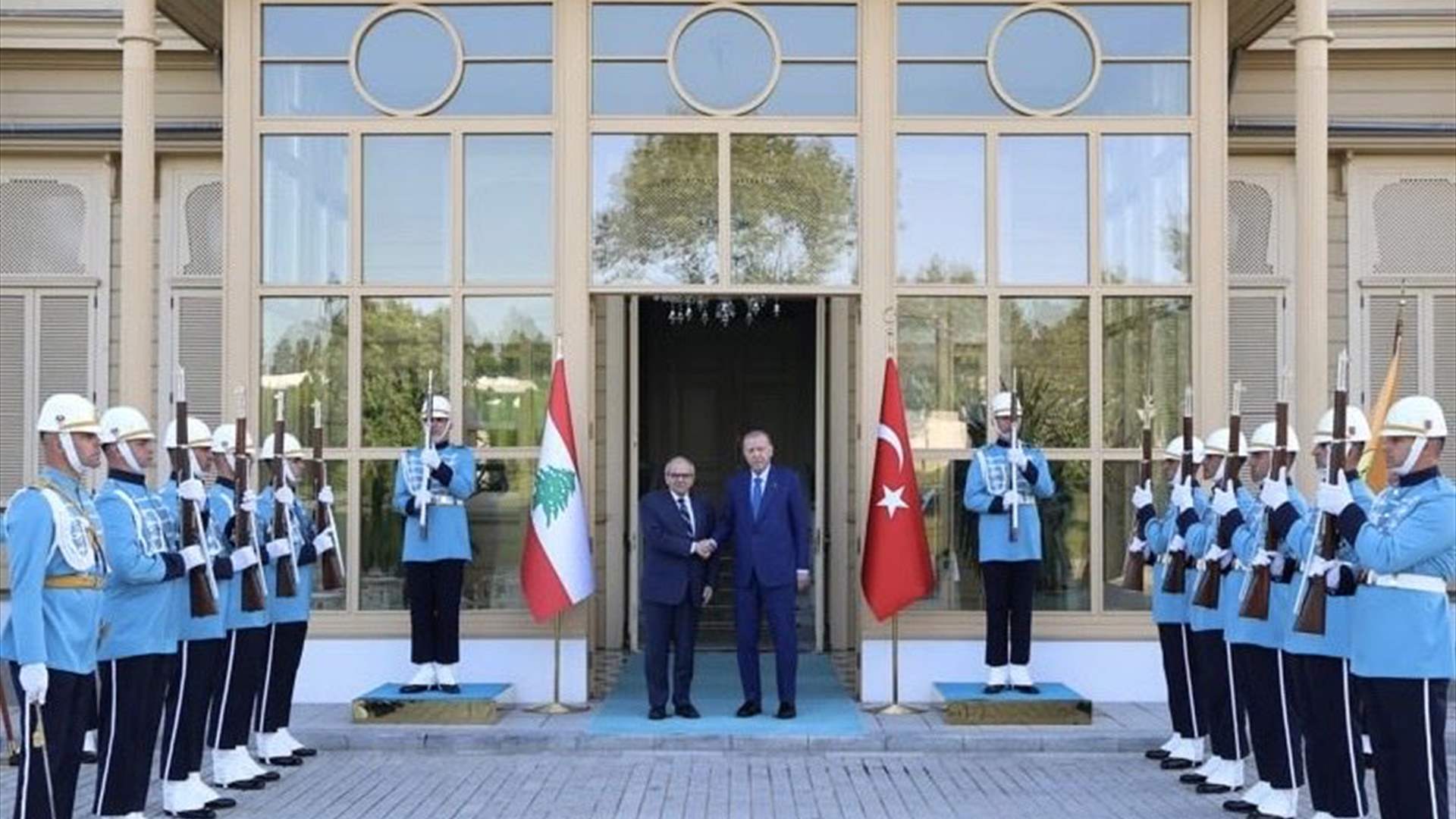 سلام التقى اردوغان: جدد لي وقوف تركيا إلى جانب لبنان ودعمها لسعيه الى تأمين انسحاب اسرائيل من كامل أراضيه 
