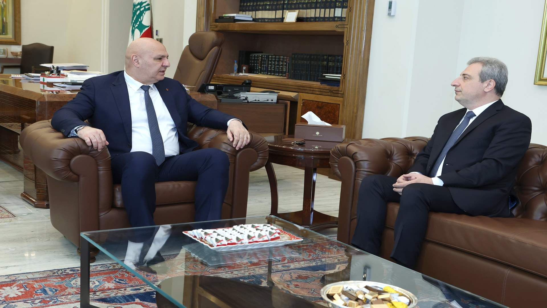 الرئيس جوزاف عون عرض مع موفد الرئيس السابق للحزب التقدمي الاشتراكي وليد جنبلاط النائب وائل بو فاعور الأوضاع العامة في البلاد في ضوء التطورات الأخيرة والمواقف من الأحداث الراهنة