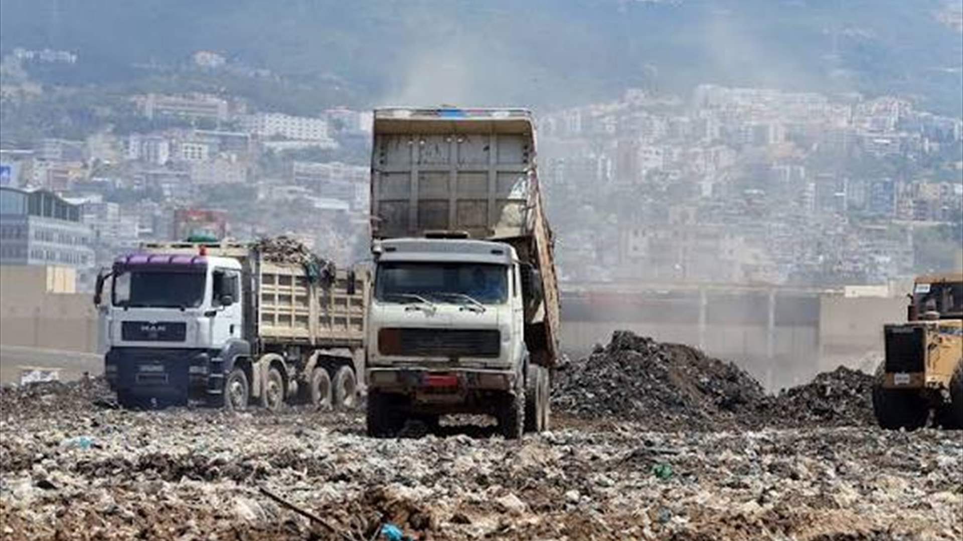 وزارة البيئة نفت فرض مطمر للنفايات في برجا