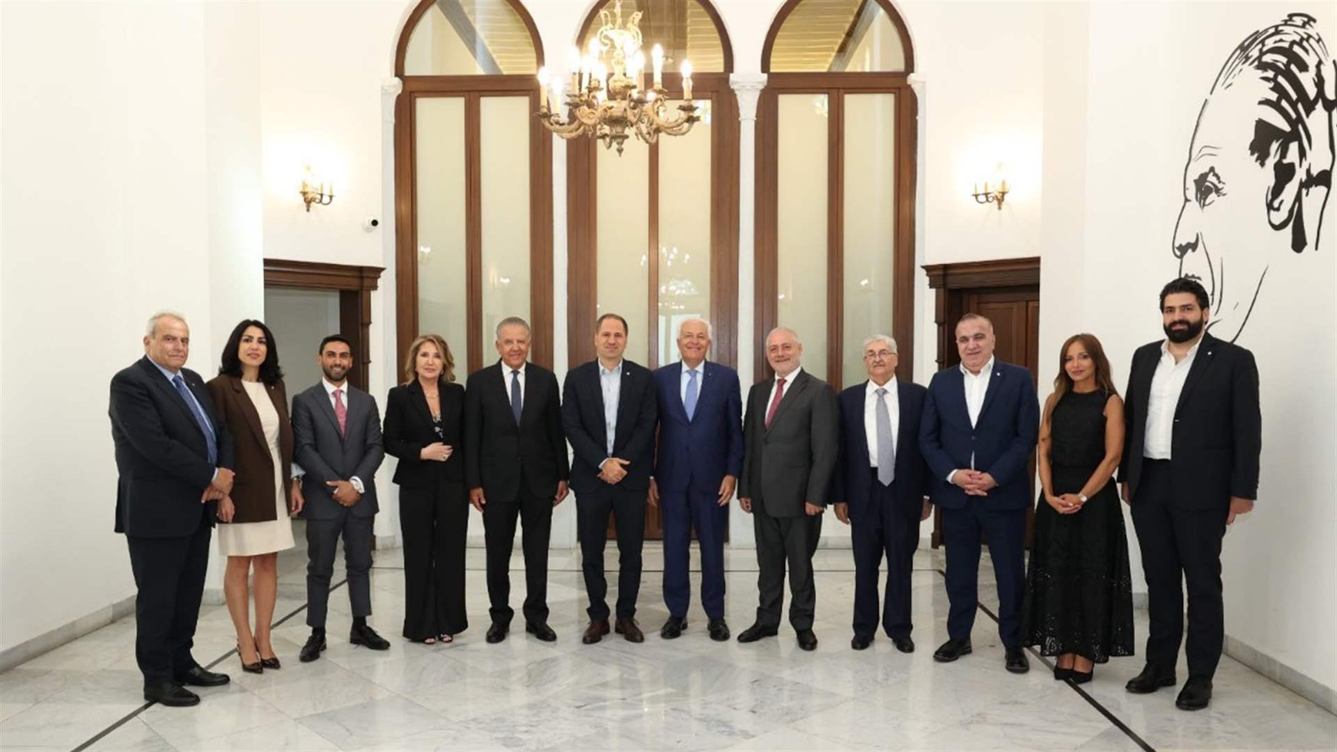 سامي الجميل أمام وفد من LARP: المرحلة تتطلب التفاف جميع اللبنانيين في الداخل والانتشار حول مؤسسات الدولة الشرعية