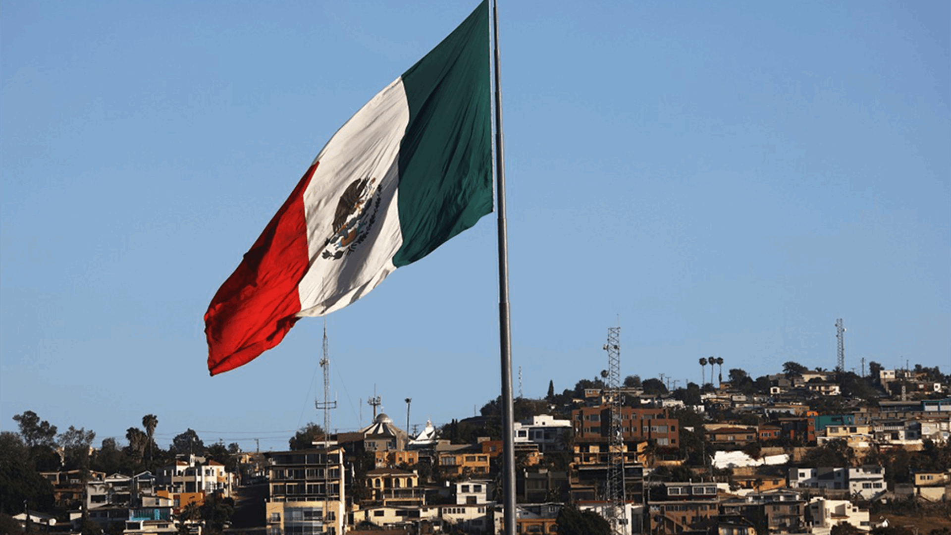 Magnitude 7.4 earthquake strikes Puerto Madero, Mexico, USGS says