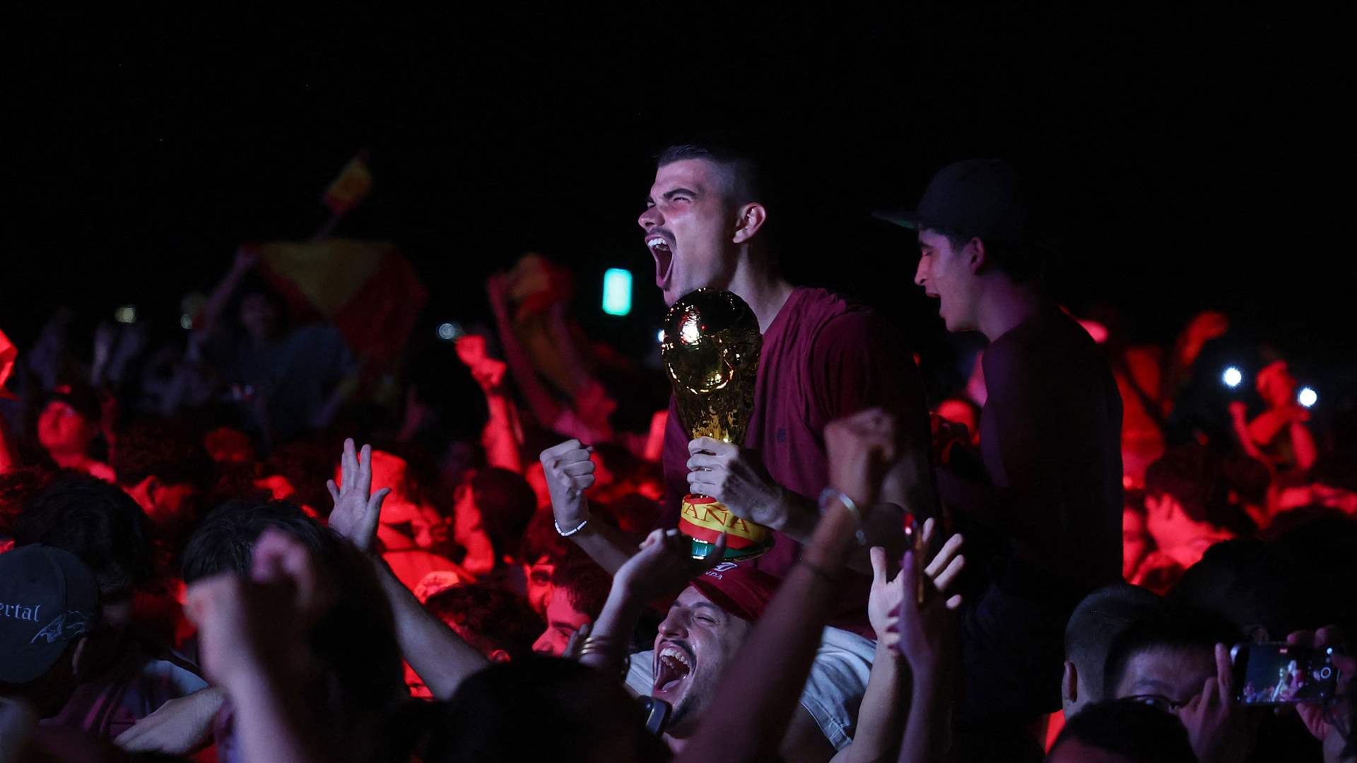 Madrid erupts in cheers: Spain beats Argentina 1-0, winning the World Cup