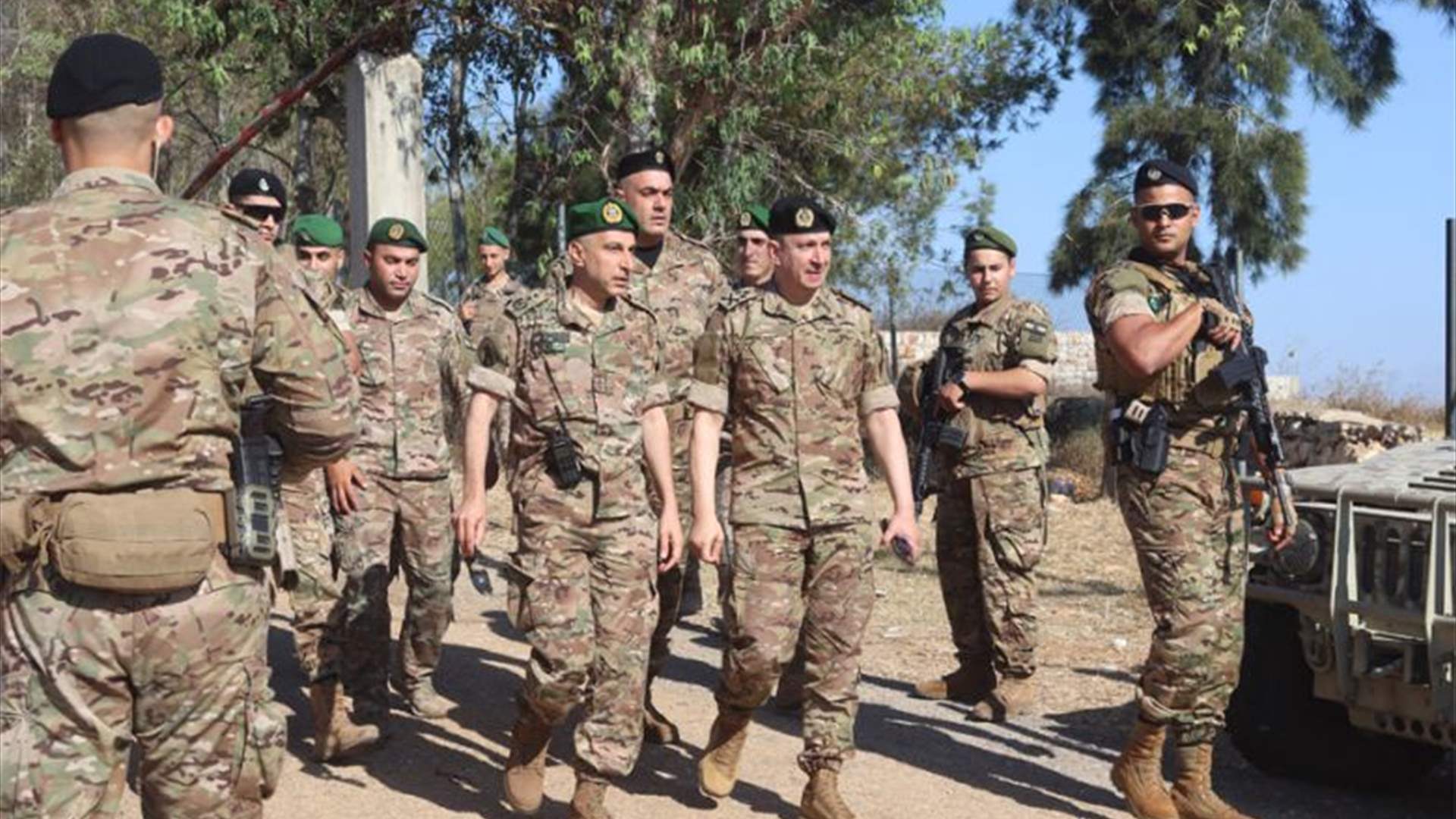 هيكل في بلدة زوطر الغربية لتفقُّد الوحدات العسكرية المنتشرة والاطّلاع على الوضع العملاني