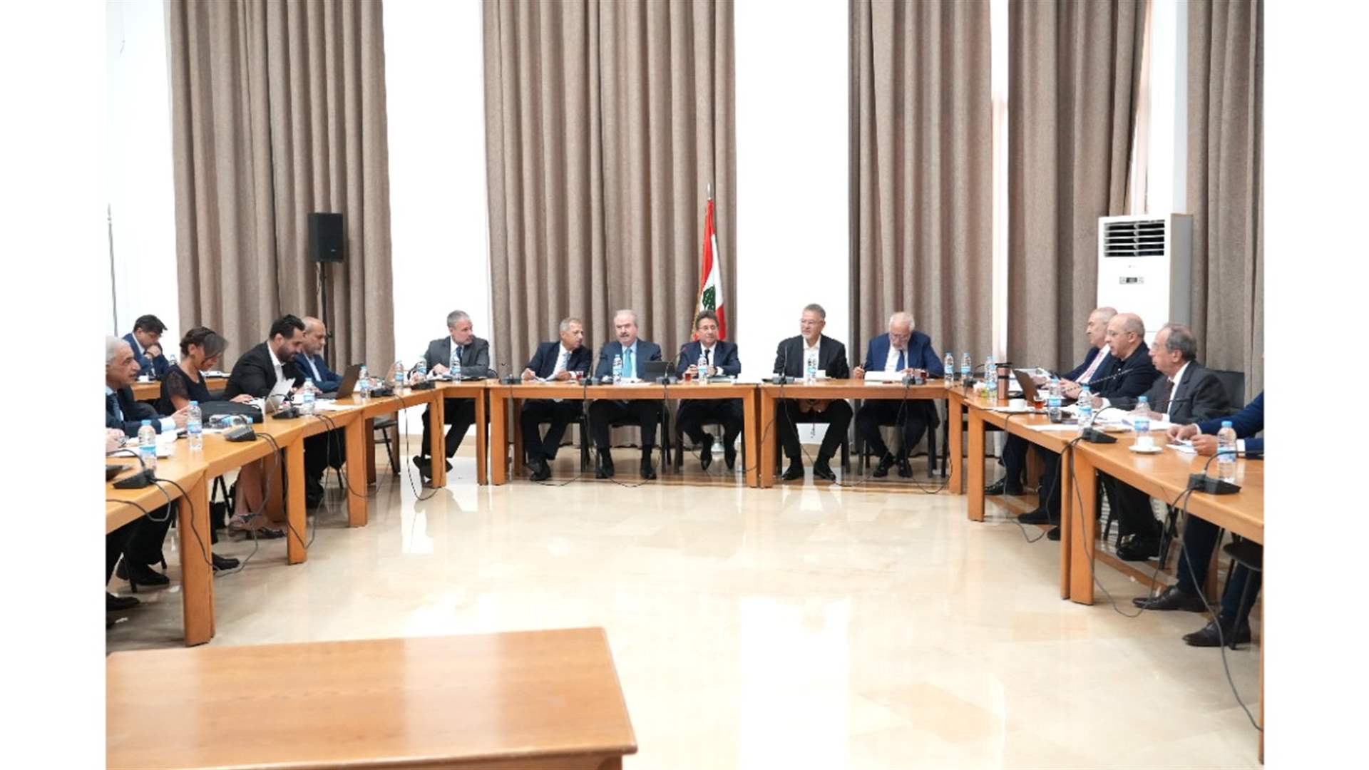 كنعان بعد جلسة لجنة المال: أنجزنا قانون إصلاح المصارف وحرصنا على ضمان حقوق المودعين