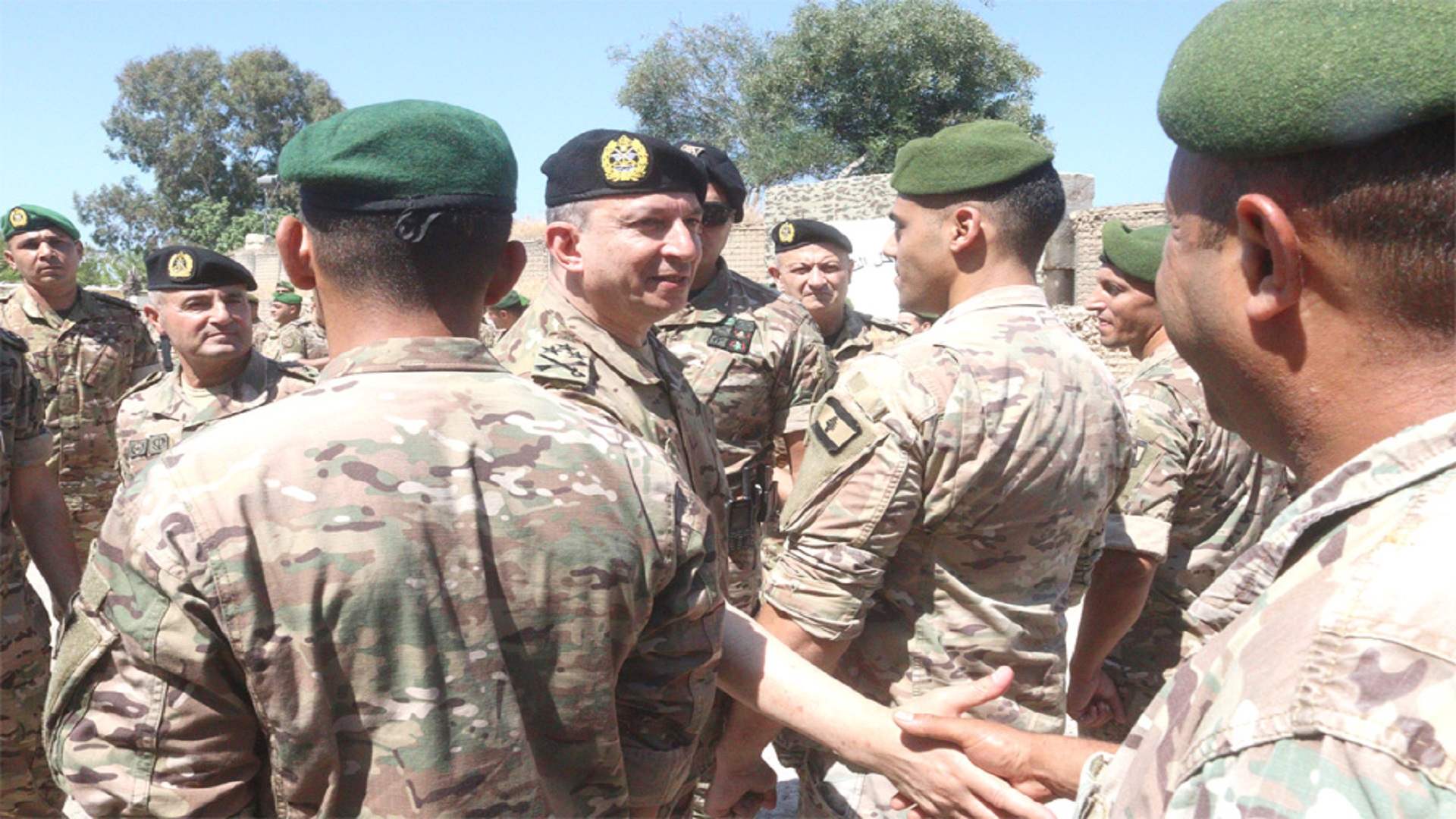 قائد الجيش يتفقّد وحدات منتشرة في الجنوب: ما نقوم به ليس مجرد مهمة بل هو مسألة وجود الدولة