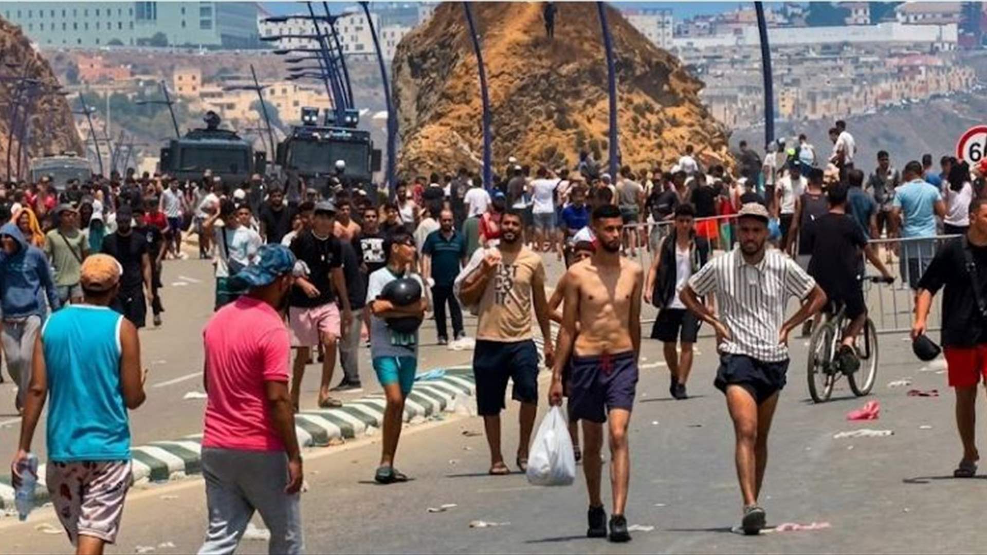 تدابير أمنية مشددة على الحدود مع إسبانيا في إيطاليا وفرنسا بعد تدفق المهاجرين إلى سبتة