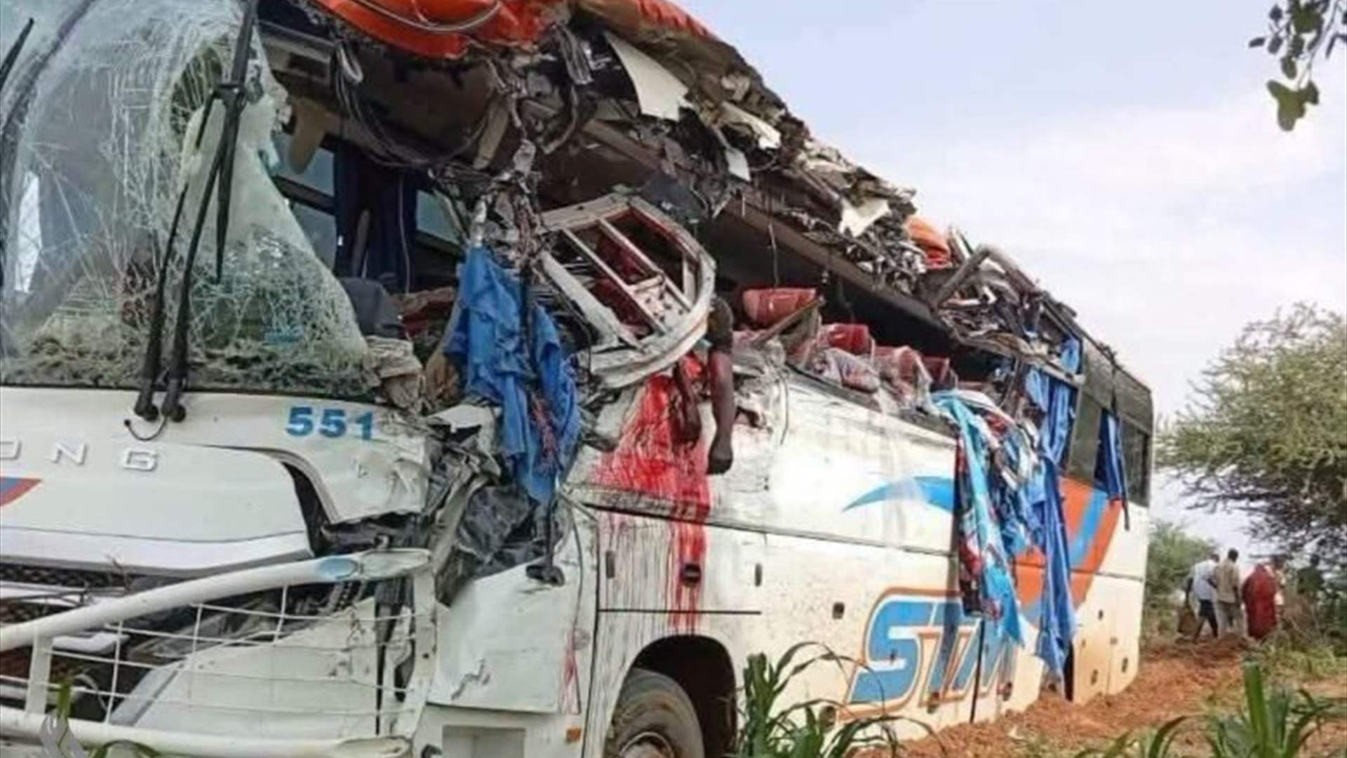 مقتل 22 شخصا على الأقل جراء تصادم حافلتين في النيجر