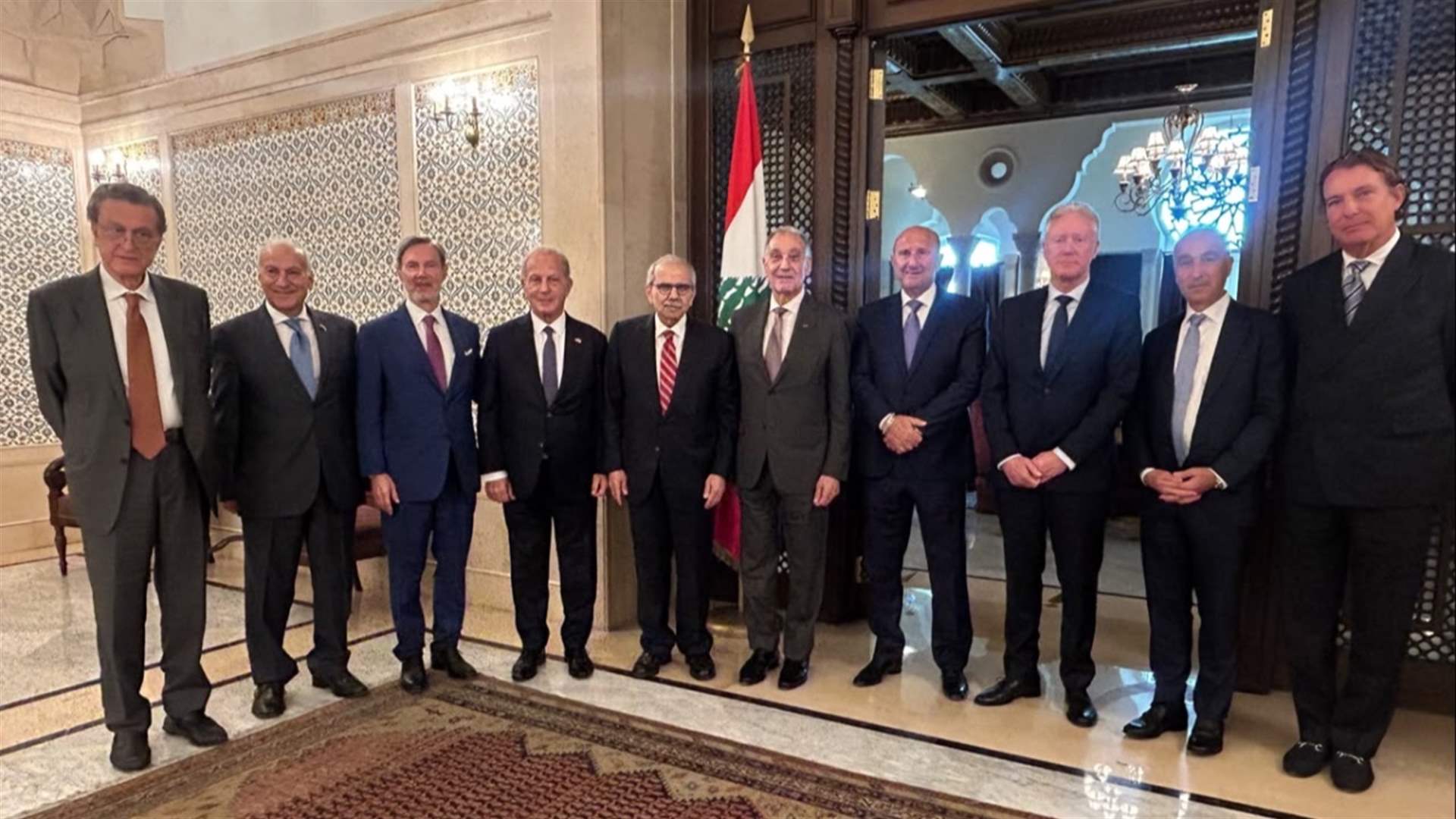 سلام لوفد مجموعة العمل الأميركية : نعمل على مسارين متلازمين: الإصلاح واستعادة الدولة سلطتها على كامل أراضيها