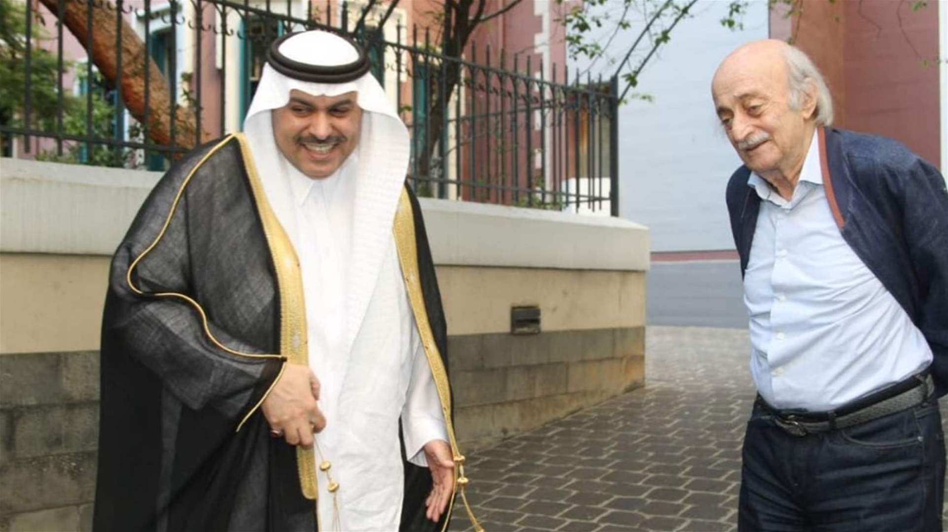 السفير السعودي يزور كليمنصو