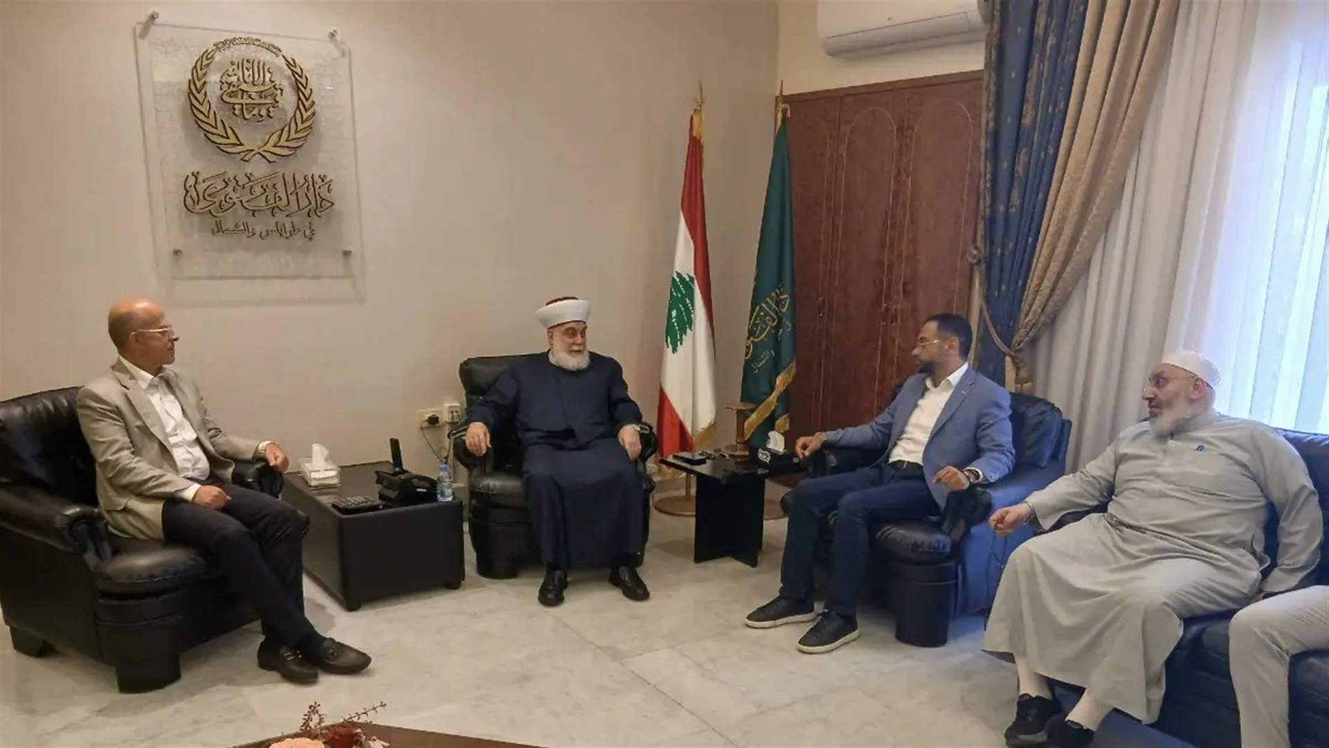 مكي من معرض رشيد كرامي: أهنئكم على ما تحقق والدولة مهتمة بطرابلس وكل المناطق