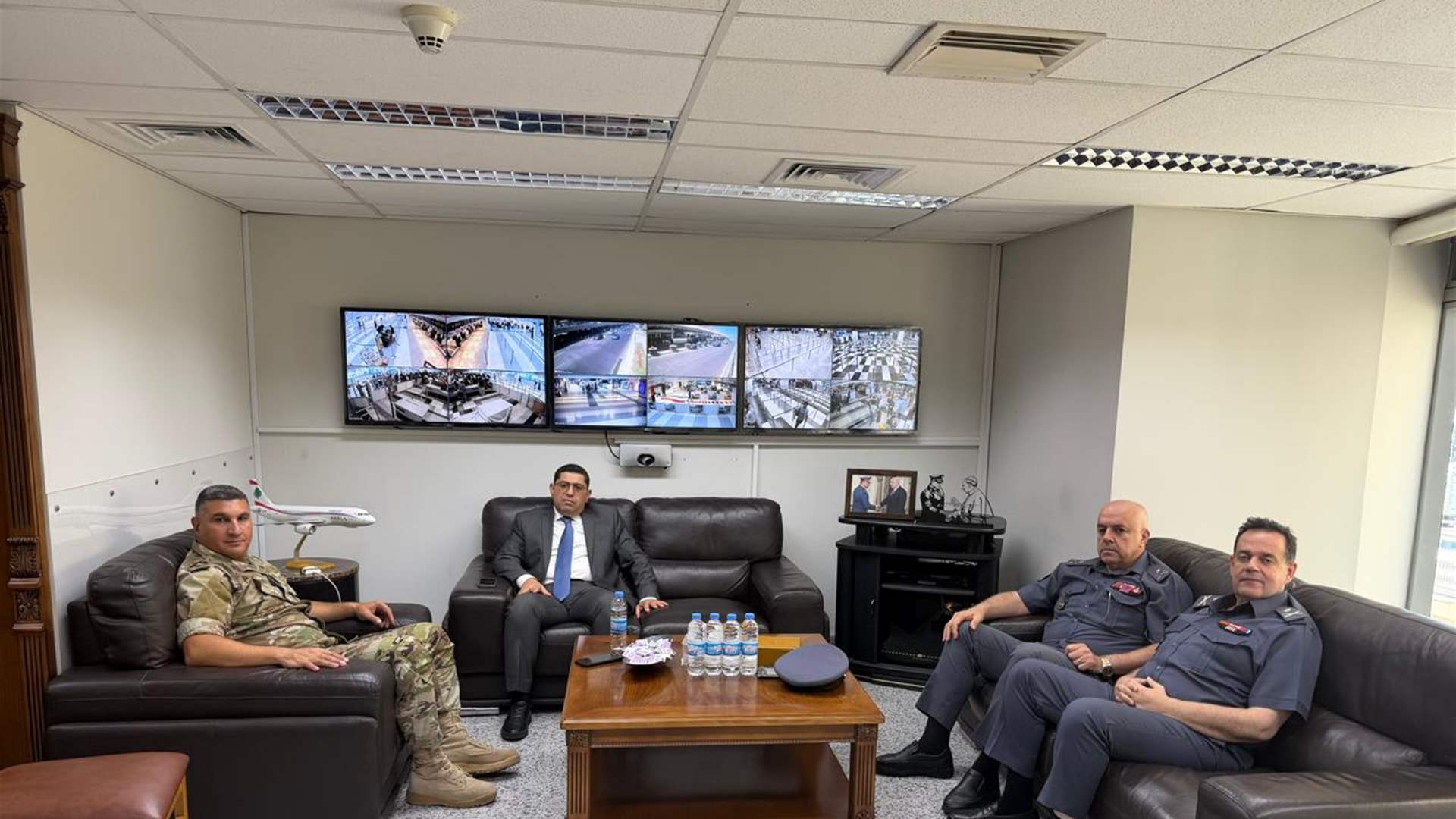 محافظ جبل لبنان في جولة ميدانية في محيط مطار رفيق الحريري الدولي لمتابعة مخاطر الطيور والروائح