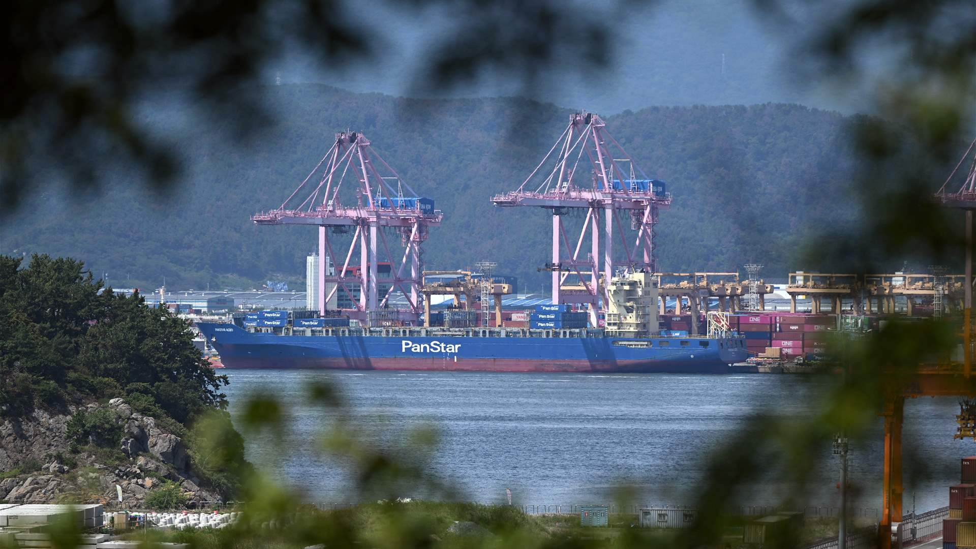 South Korea sends trial container ship through Arctic route: Ministry