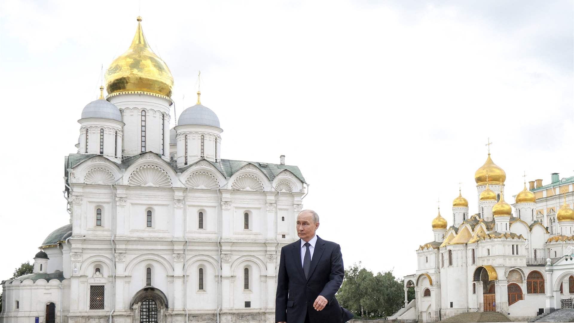 Putin will draft 300,000 new troops after September elections, Zelenskiy says