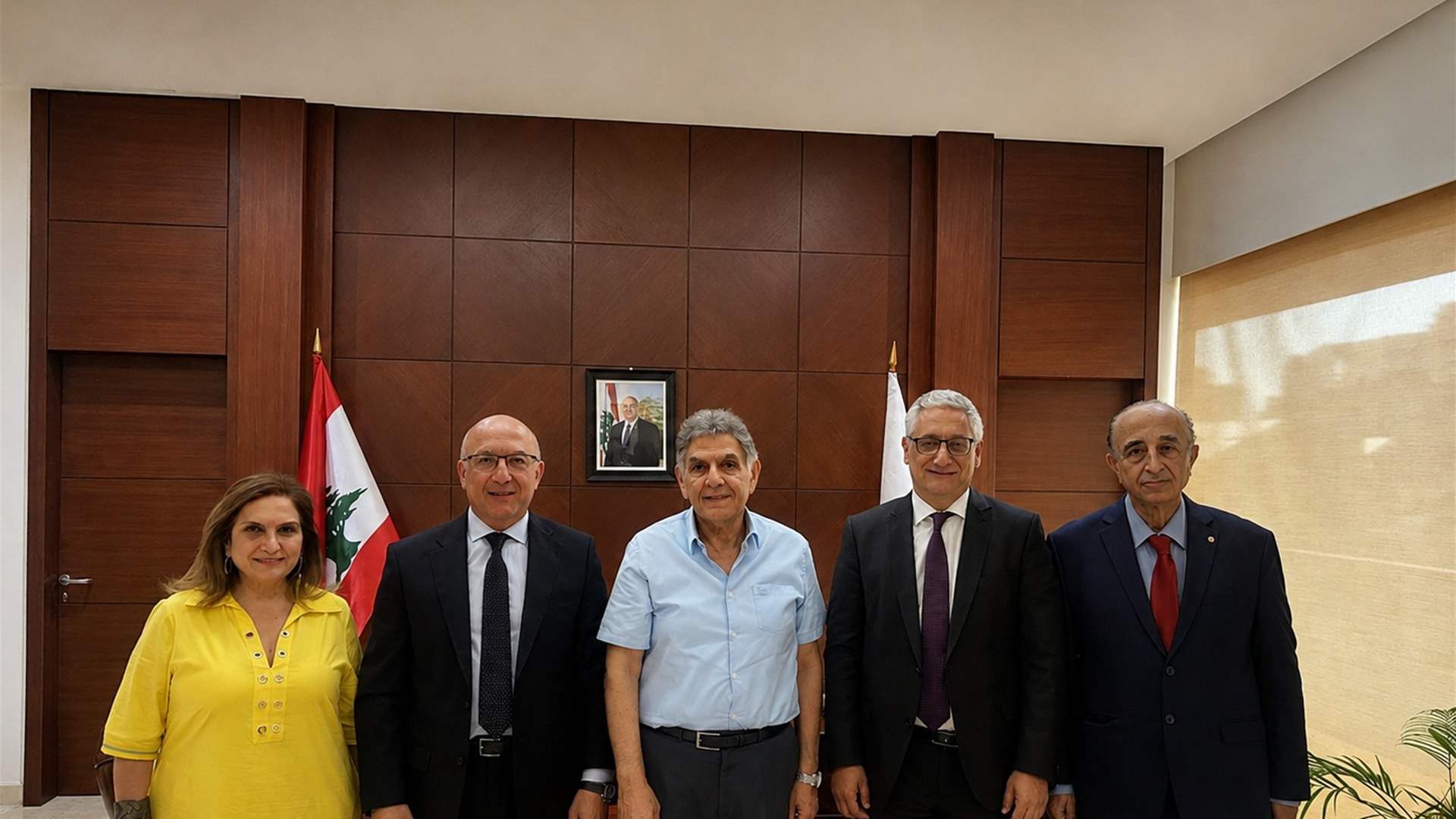 بخاش: ملف مكافحة منتحلي صفة في القطاع الصحي سلك طريقه الى التنفيذ  