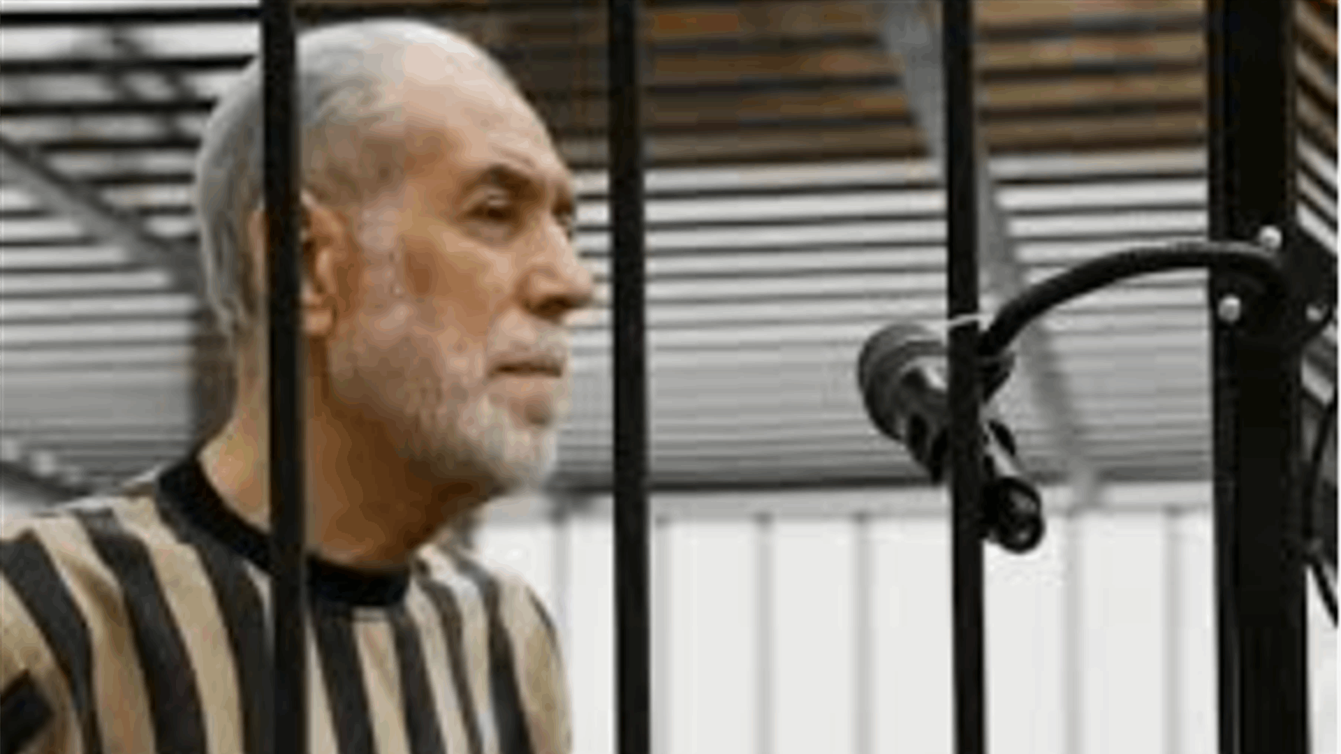 القضاء السوري يحكم حضوريا بالسجن المؤبد على المفتي السابق أحمد حسون