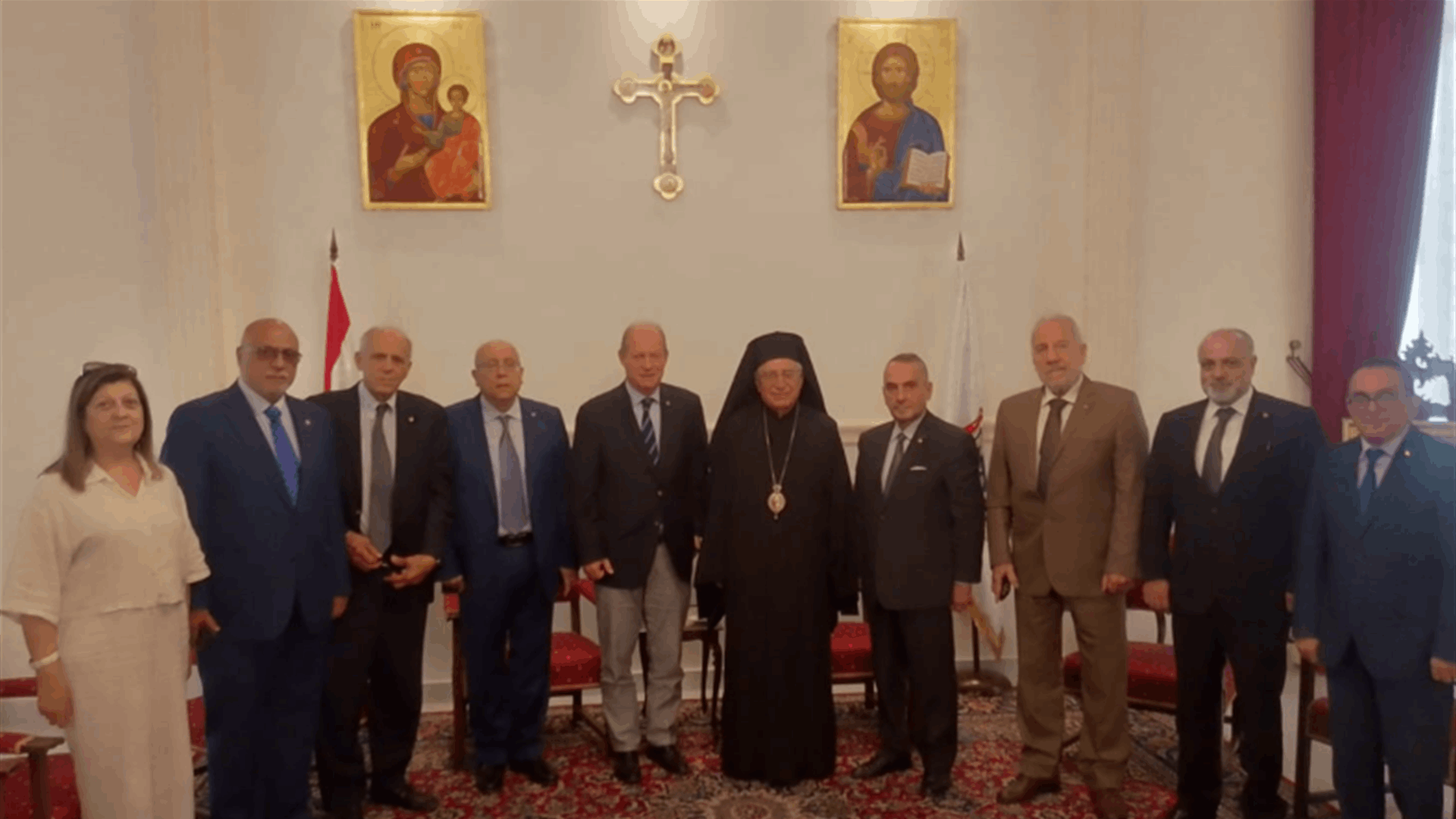 العبسي مستقبلاً النائب شمعون على رأس وفد من الوطنيين الأحرار : الأوطان لا تبنى بالتمنيات بل بالوحدة والعمل