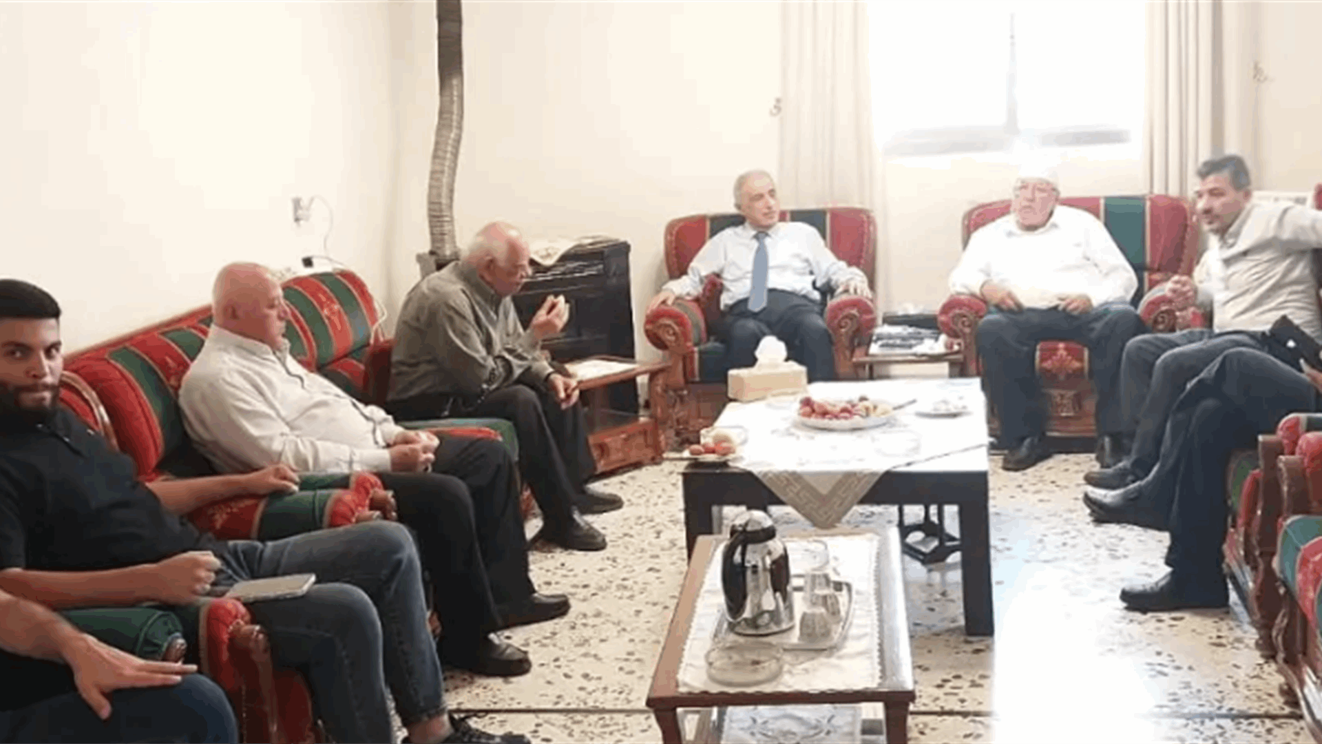 هاشم طالب بخطة شاملة تقدم الخدمات لأبناء المنطقة الحدودية