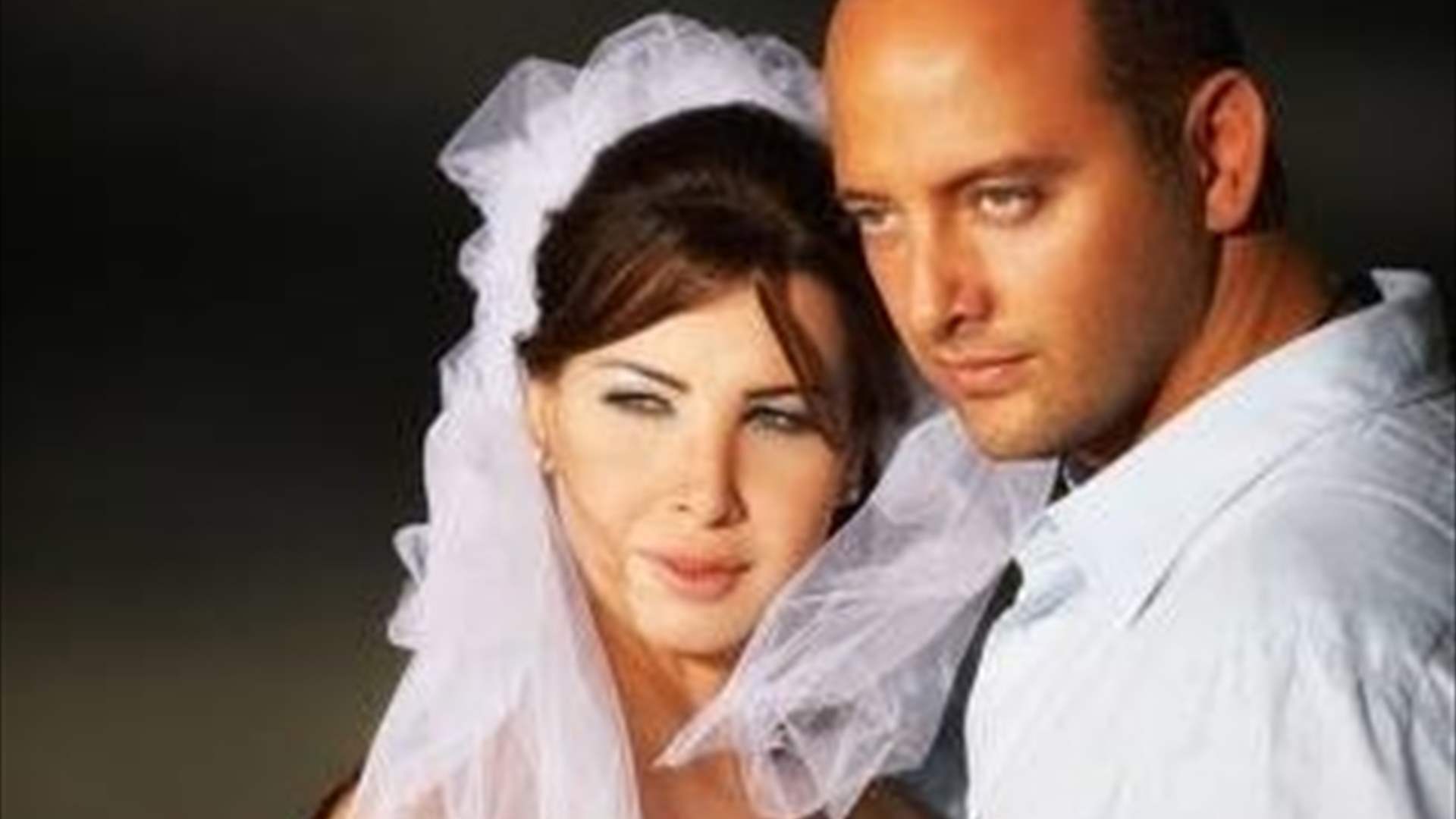 بكلمات رومانسية وصور مميزة... نانسي عجرم تحتفل بذكرى زواجها من فادي الهاشم (صور)