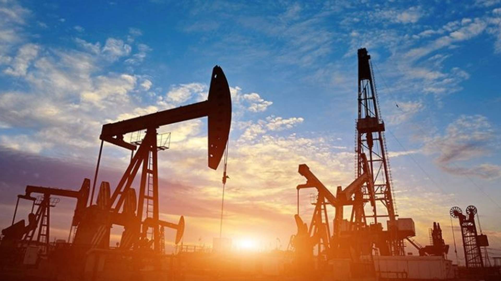 Brent oil hits $100 a barrel on Mideast war flare-up