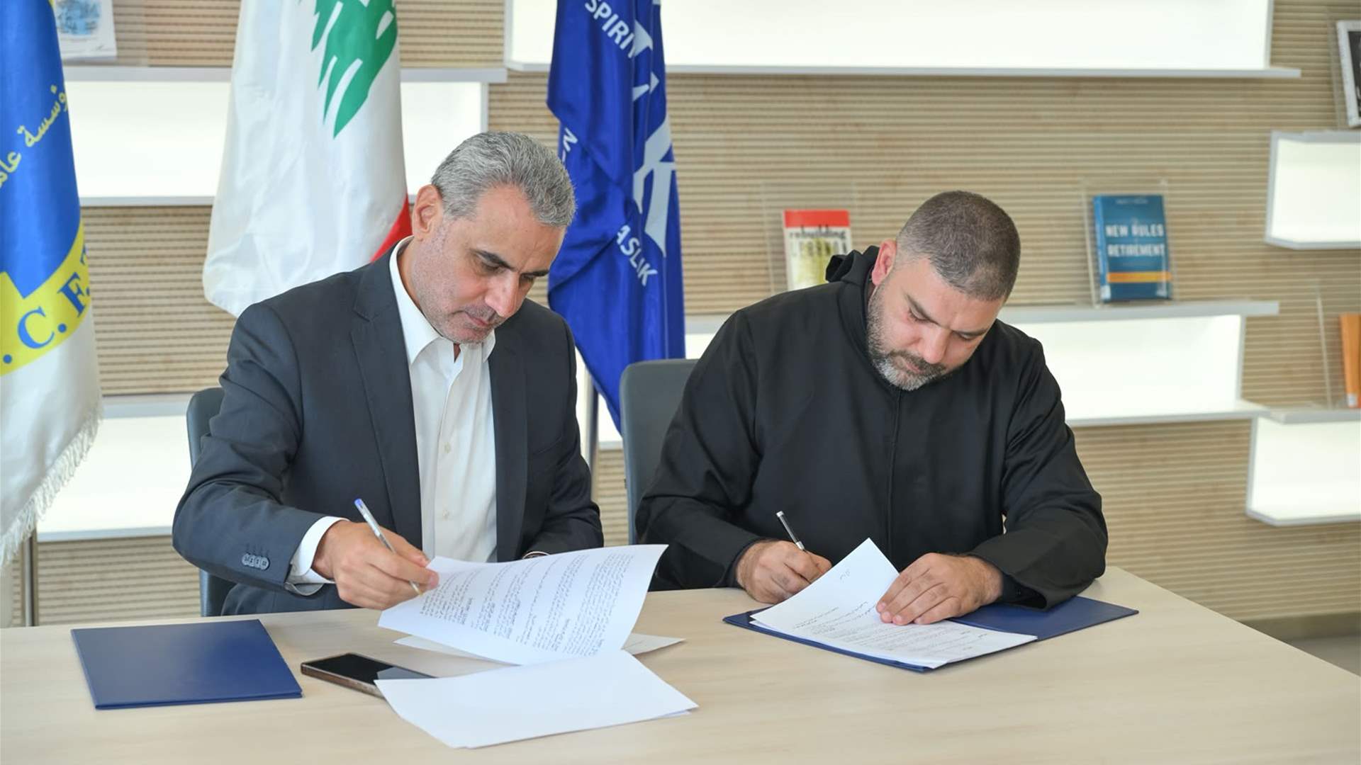 لحفظ الأرشيف التاريخي ورقمنته... مذكرة تفاهم بين المؤسسة العامة لسكك الحديد والنقل المشترك وجامعة الروح القدس – الكسليك (صور)