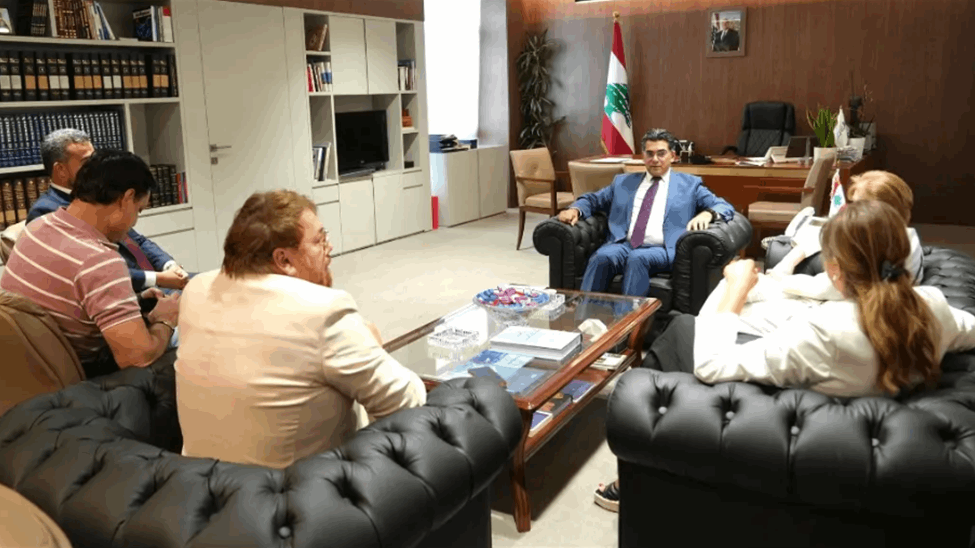الوزير مرقص استقبل سفير الجزائر ونقيبي الصحافة والمحررين وتلقى دعوة لرعاية "الزمن الجميل" الذي سيكرّم تلفزيون لبنان