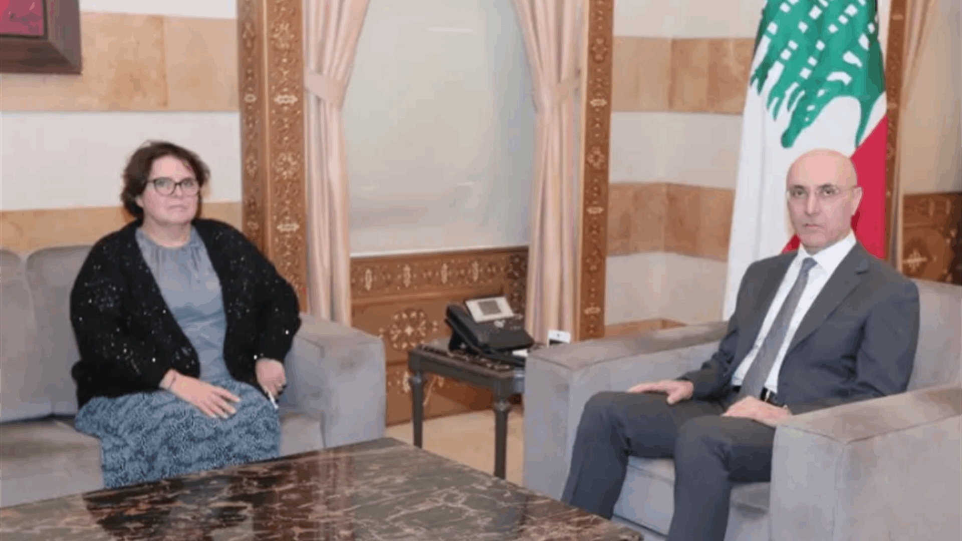  الحجار بحث في المستجدات والتعاون مع سفيرة تشيكيا وتابع شؤوناً إنمائية مع نواب ورئيس اتحاد بلديات بشري