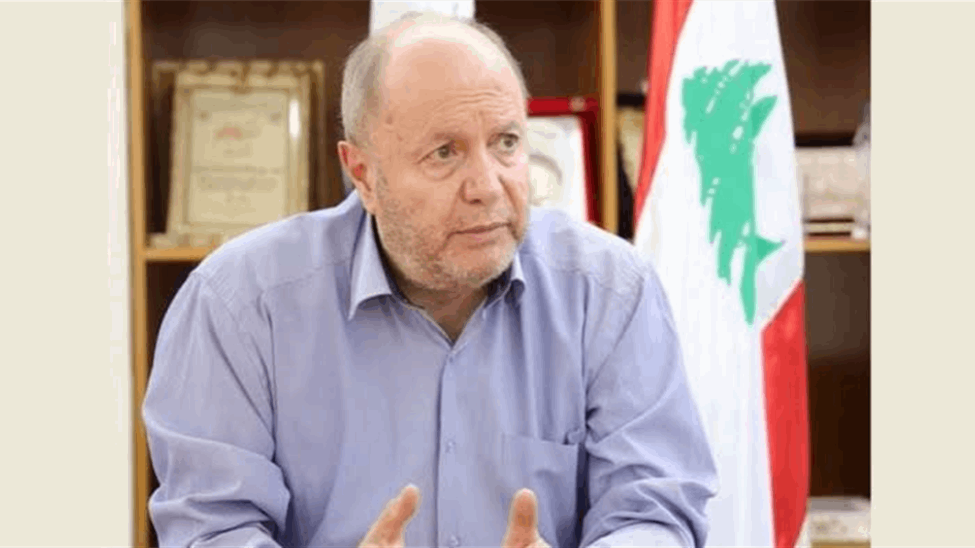 الأسمر وطليس أعلنا تعليق إضراب قطاع النقل والاتحادات العمالية بعد وضع المطالب على سكة التنفيذ الحكومي