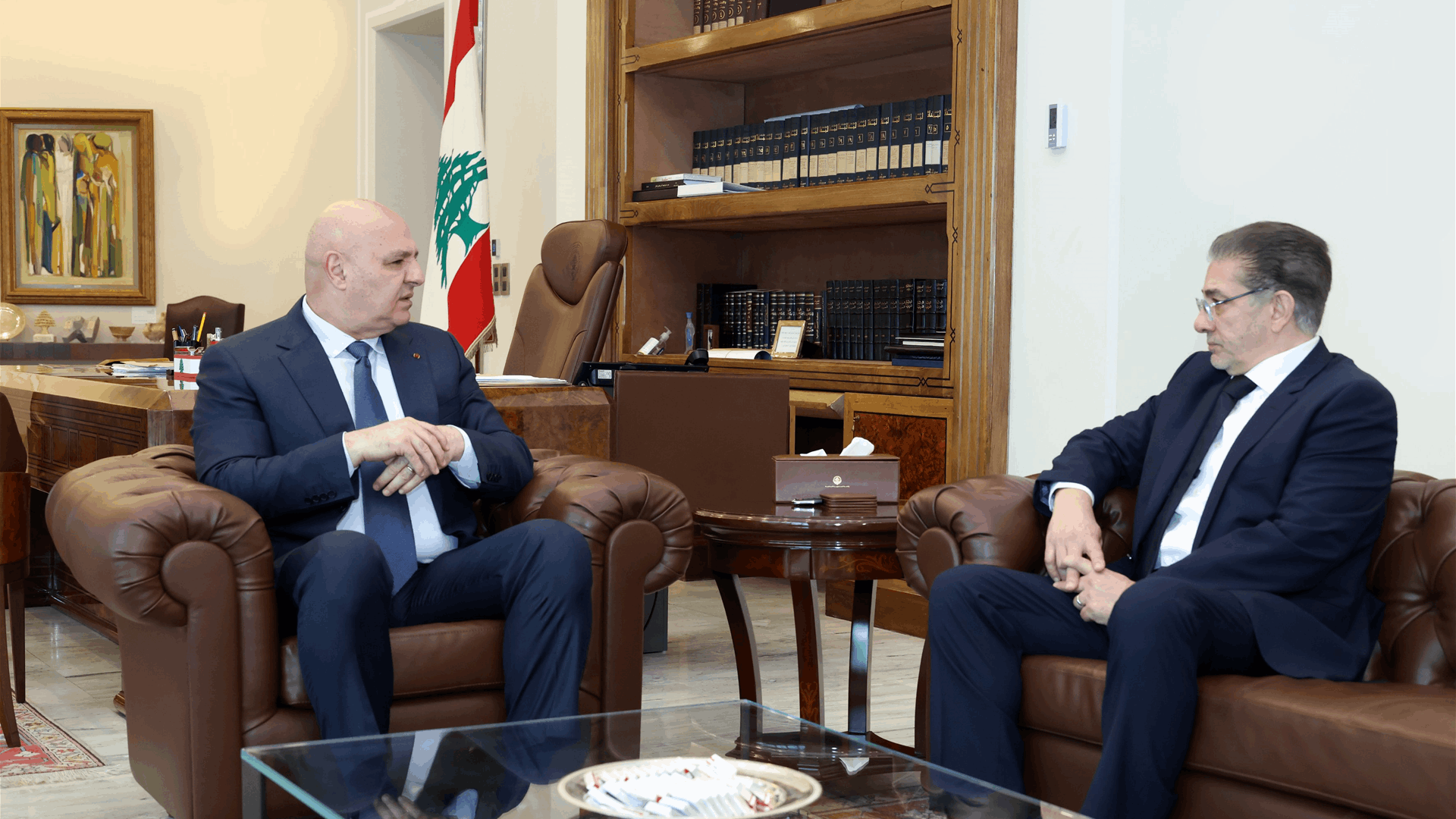 الرئيس عون عرض مع رئيس "ايدال" واقع المؤسسة