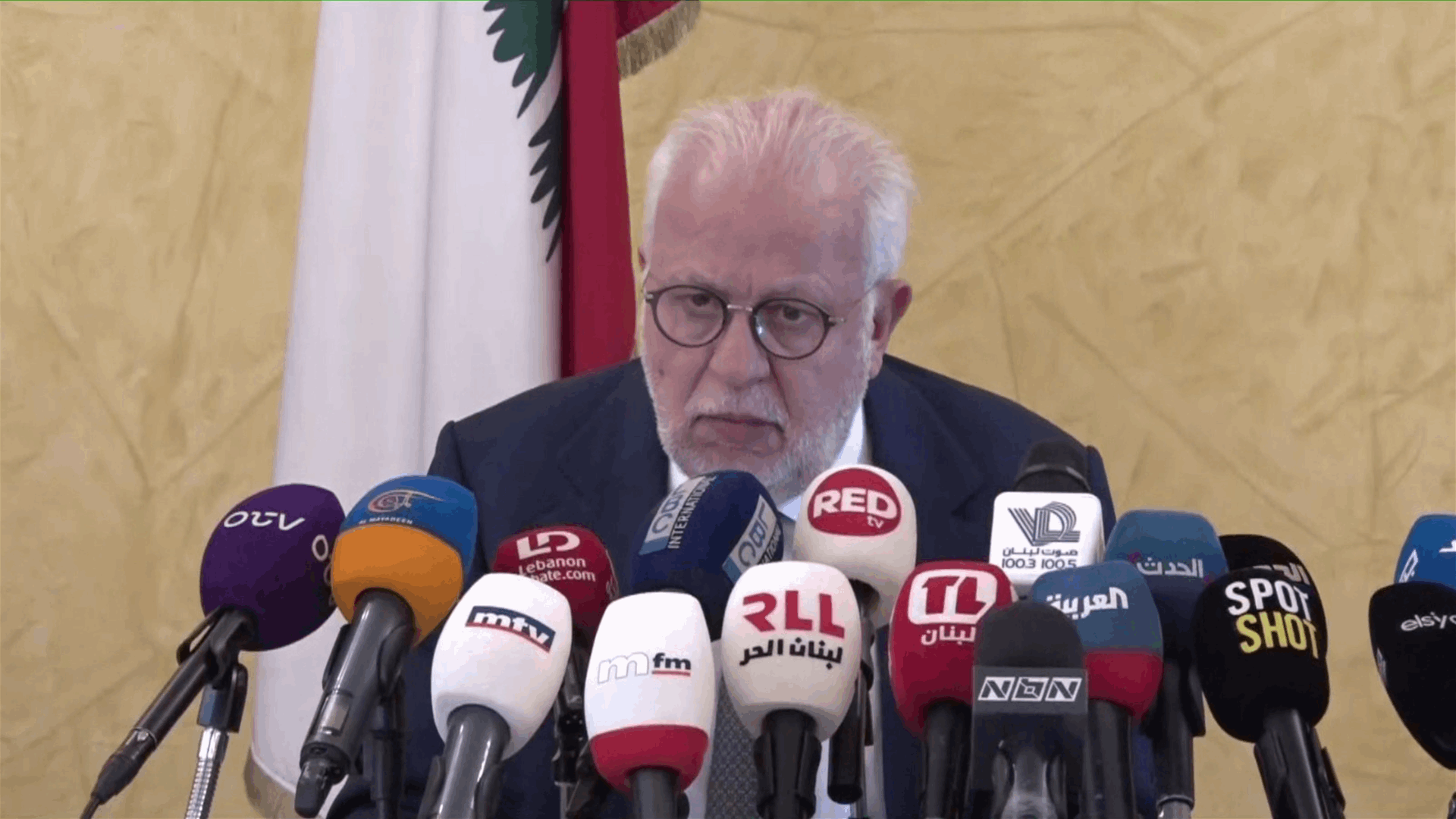 وزير العدل: لا مناقشة في تسليم سلاح حزب الله للدولة ولبنان عاد الى الخريطة الدولية في ما يتعلق بالقانون