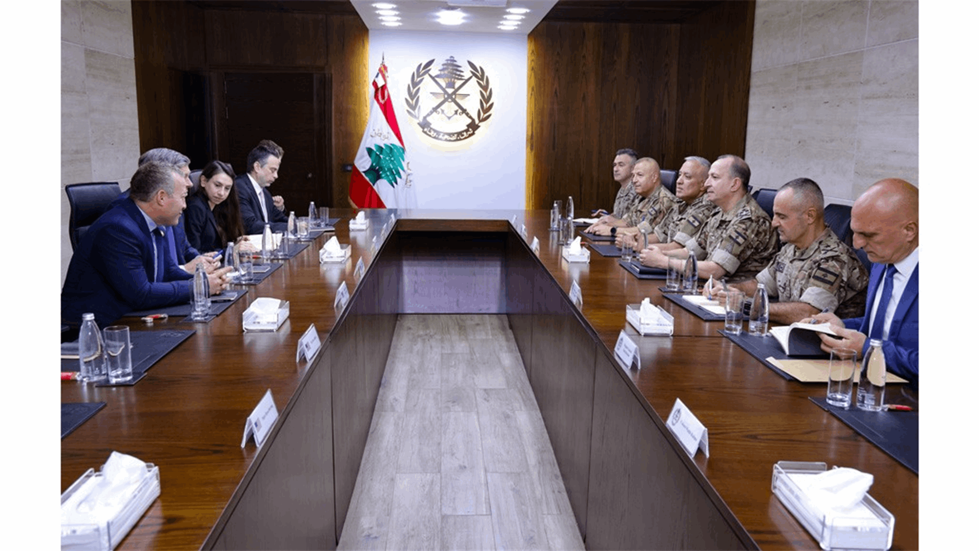 هيكل يبحث مع عضوي الكونغرس الأميركي لحود وغوتهايمر تحديات الجيش ومهماته