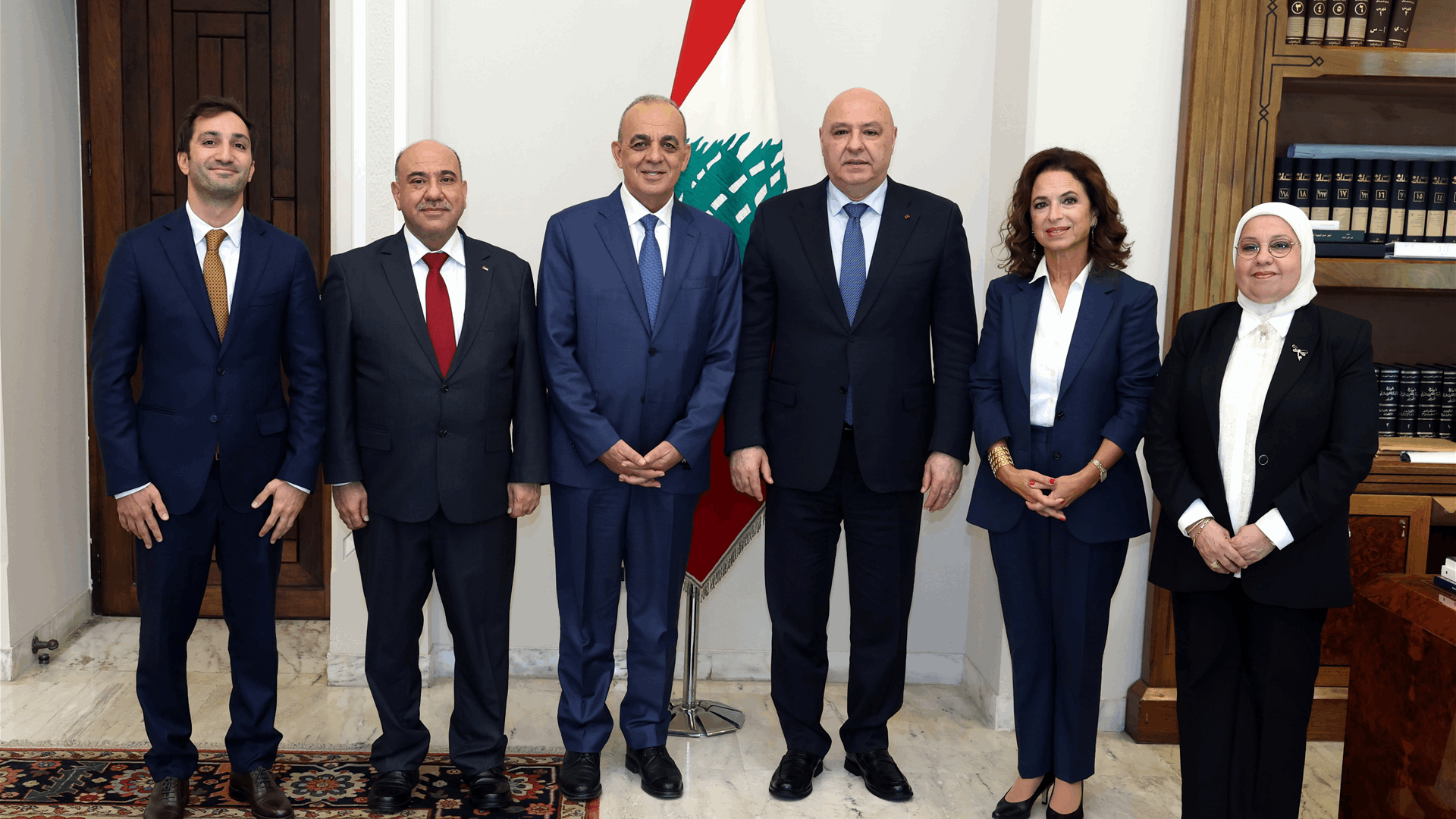 الرئيس عون بحث مع وزير السياحة الاردني في التعاون واطلع على احتفالات "الأردن فجر المسيحية" 