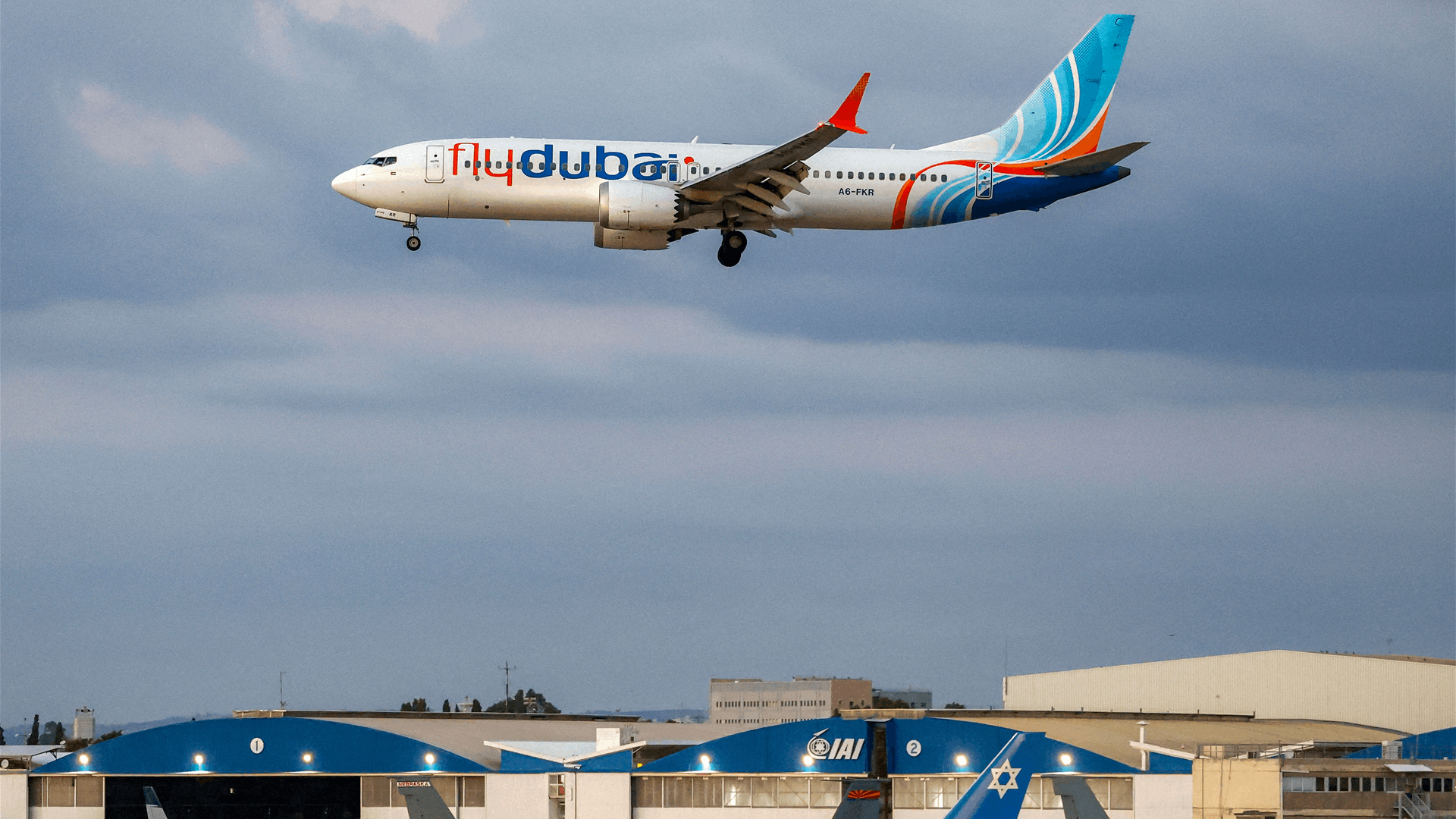 UAE official says flydubai attack 'terrorist act' as he praises pilot
