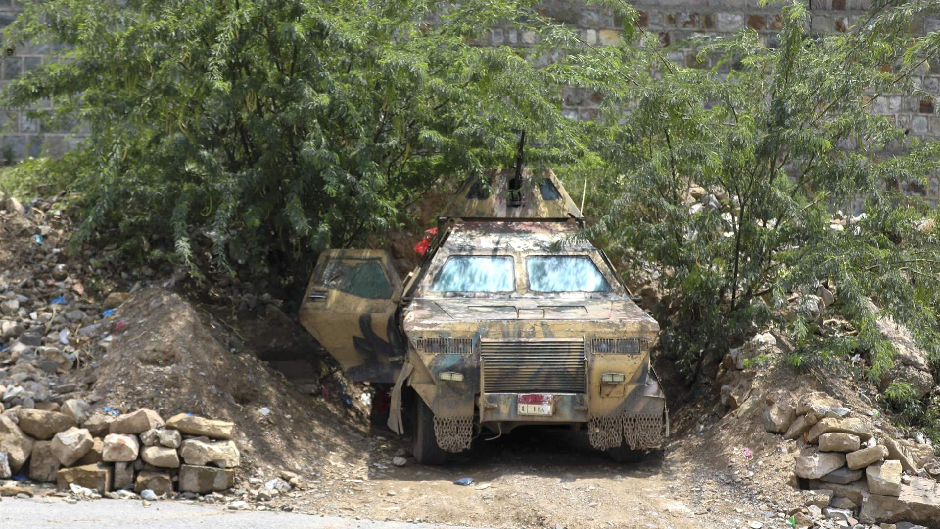Yemen government forces announce offensive on Houthi-held capital Sanaa