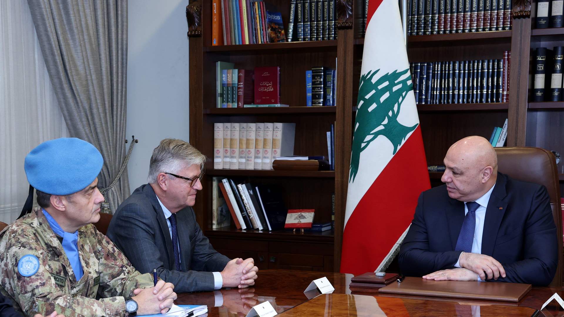 الرئيس عون: لبنان متمسّك ببقاء اليونيفيل