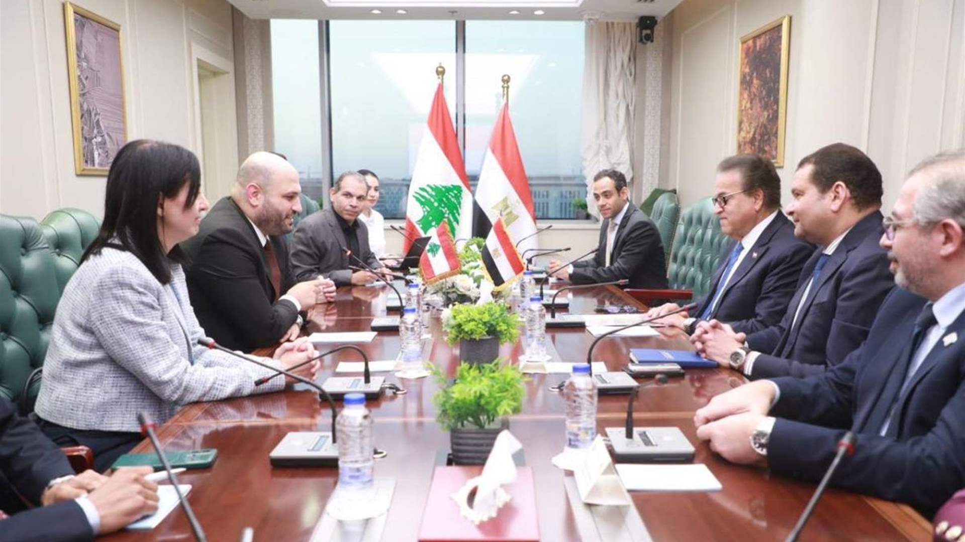 الوزير ناصر الدين واصل زيارته القاهرة حيث يترأس الدورة 73 لـEMRO ووقع مذكرة تفاهم مع وزارة الصحة المصرية لتبادل الخبرات