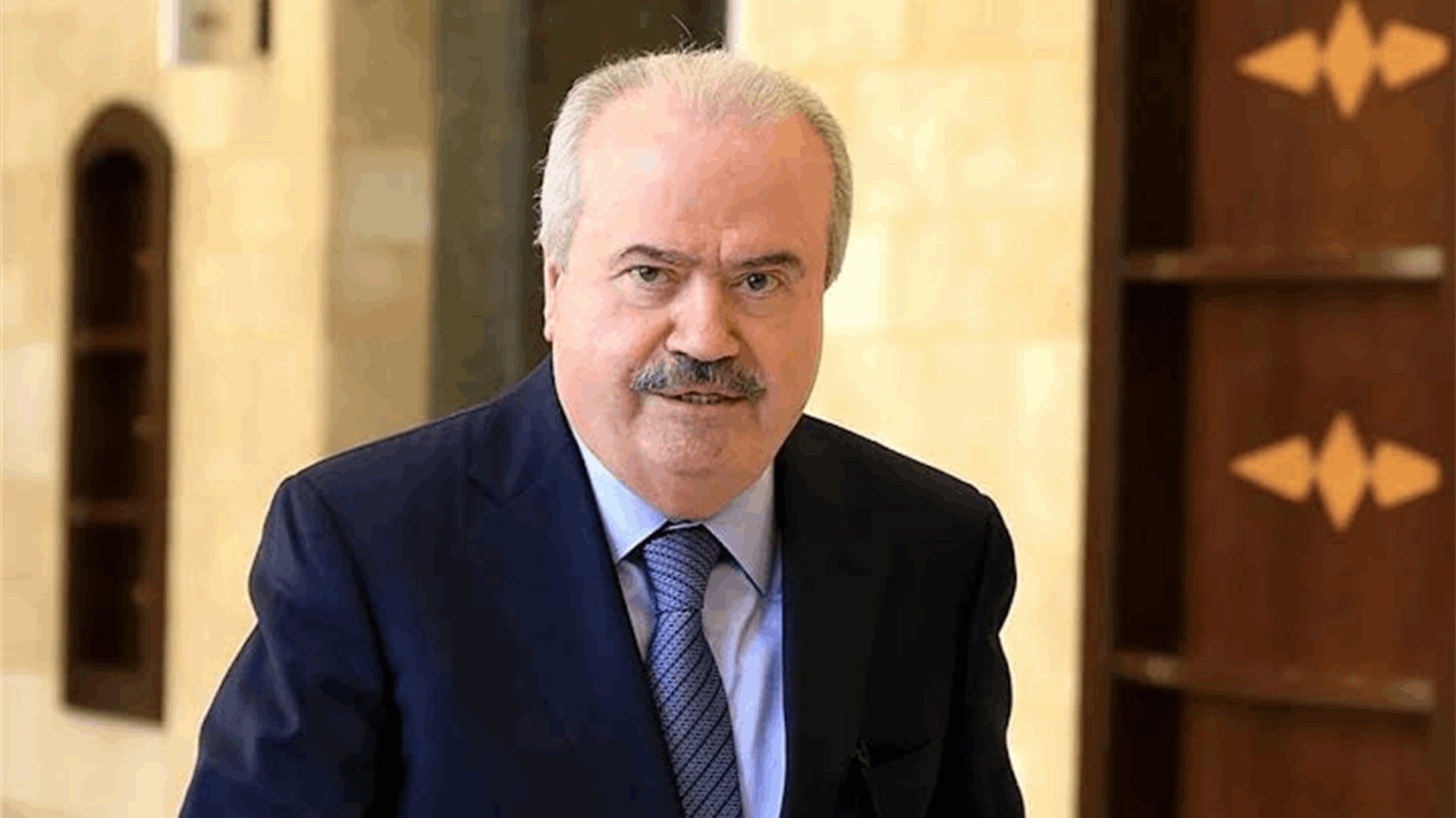 رد من المكتب الإعلامي لوزير المالية على رئيس حركة الارض...