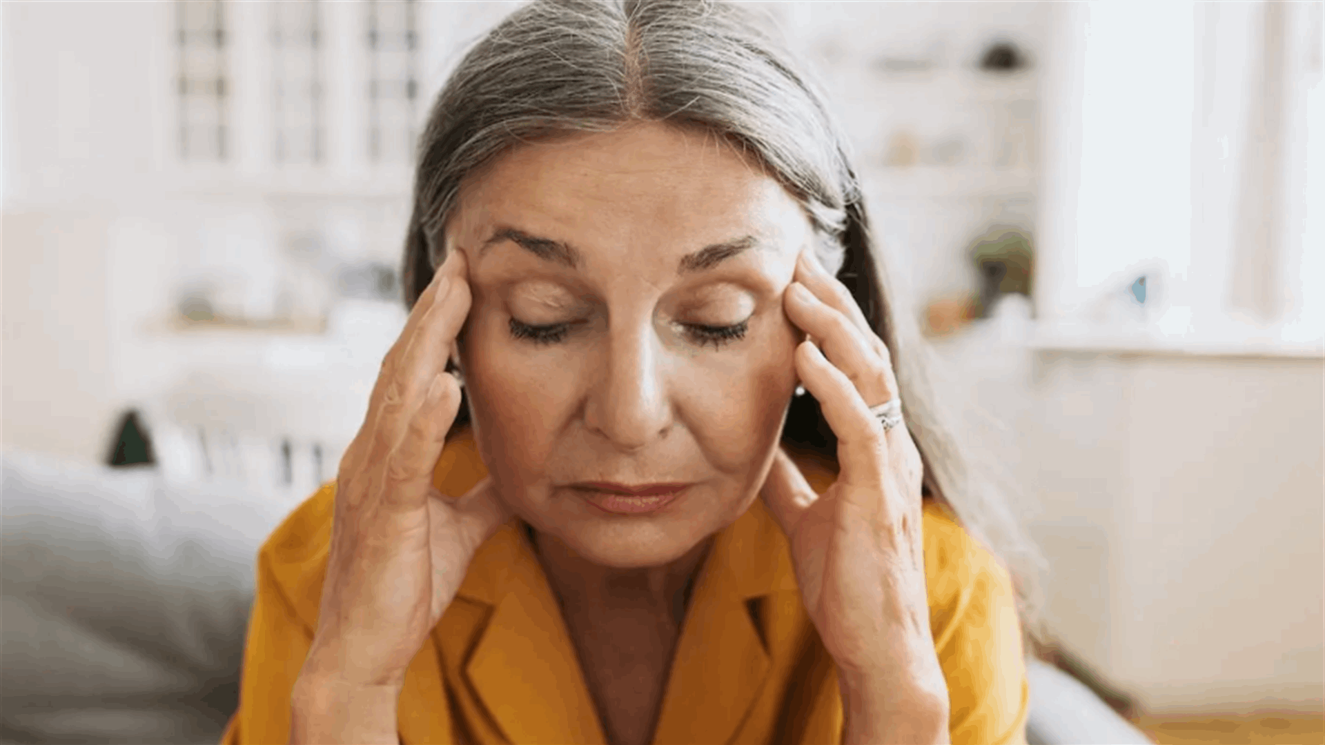 قبل تشخيص ألزهايمر بسنوات... دراسة تكشف 10 حالات صحية قد تنذر بالمرض