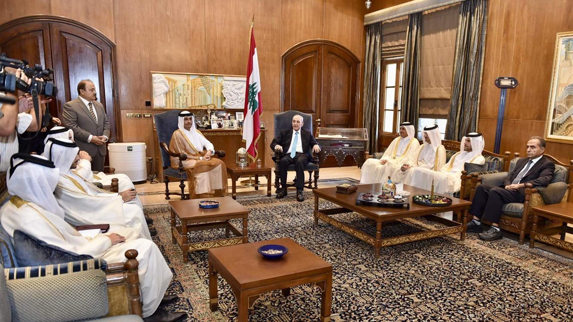 بري استقبل رئيس الوزراء القطري والسفير المصري وقائد الجيش