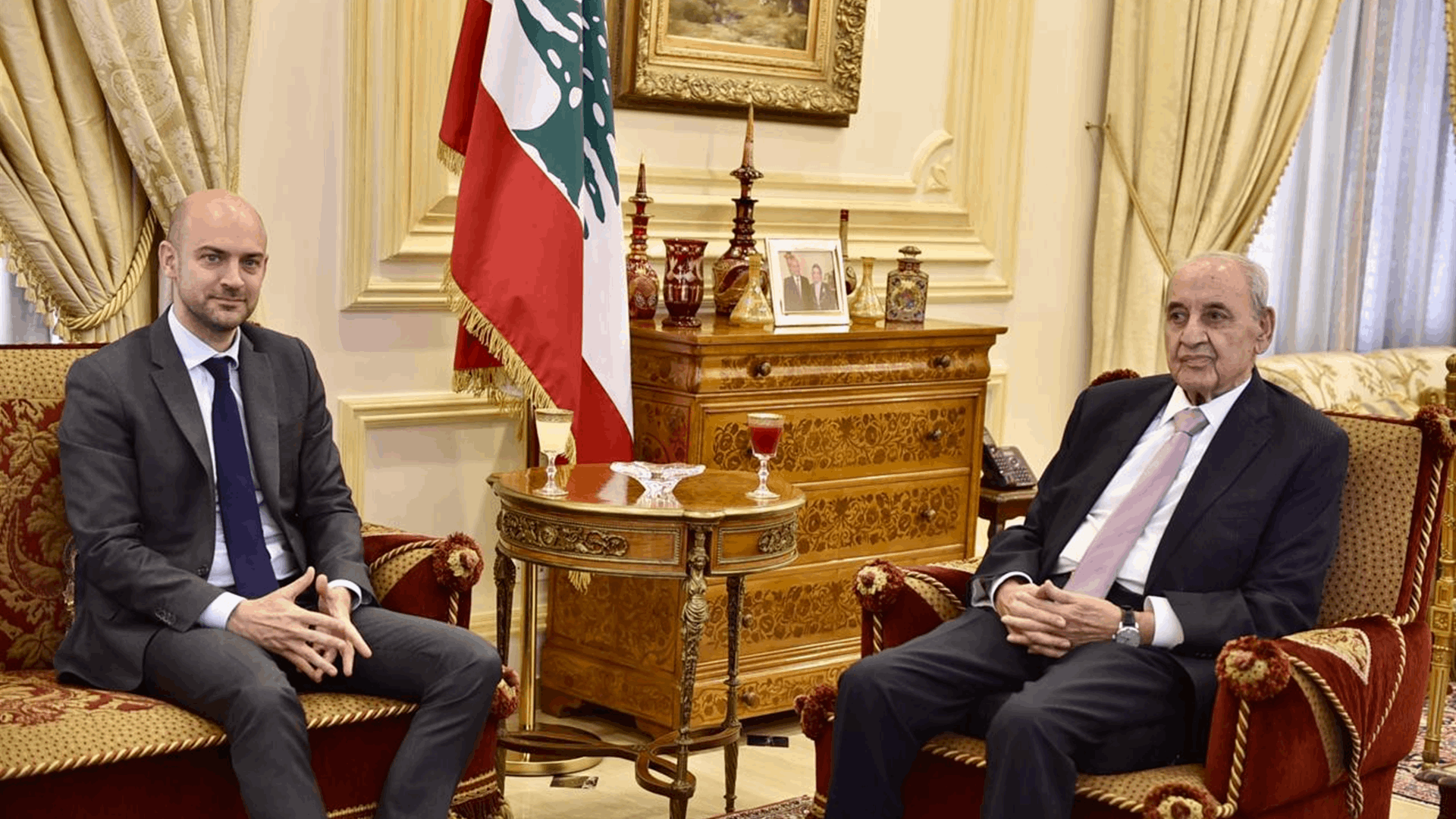 بري: الجهد الوطني والدولي يجب أن يتوحد ويتكامل من أجل وقف العدوان وإلزام إسرائيل بتنفيذ قرارات الشرعية الدولية 