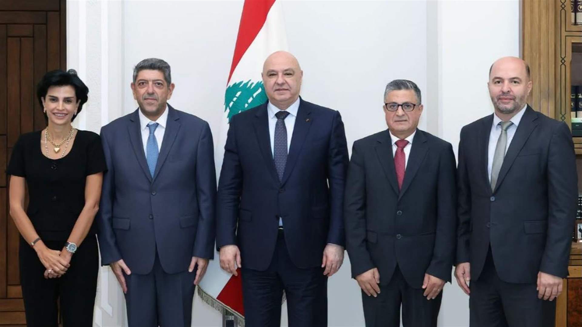 الرئيس عون اطّلع من مجلس إدارة كهرباء لبنان على خطة الحوكمة وأكد أولوية إصلاح القطاع