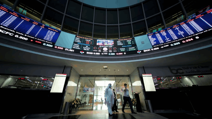 Most major Gulf bourses fall, Emirates NBD lifts Dubai