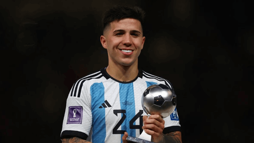 Premier League clubs spend $1 bln for first time in January transfer window